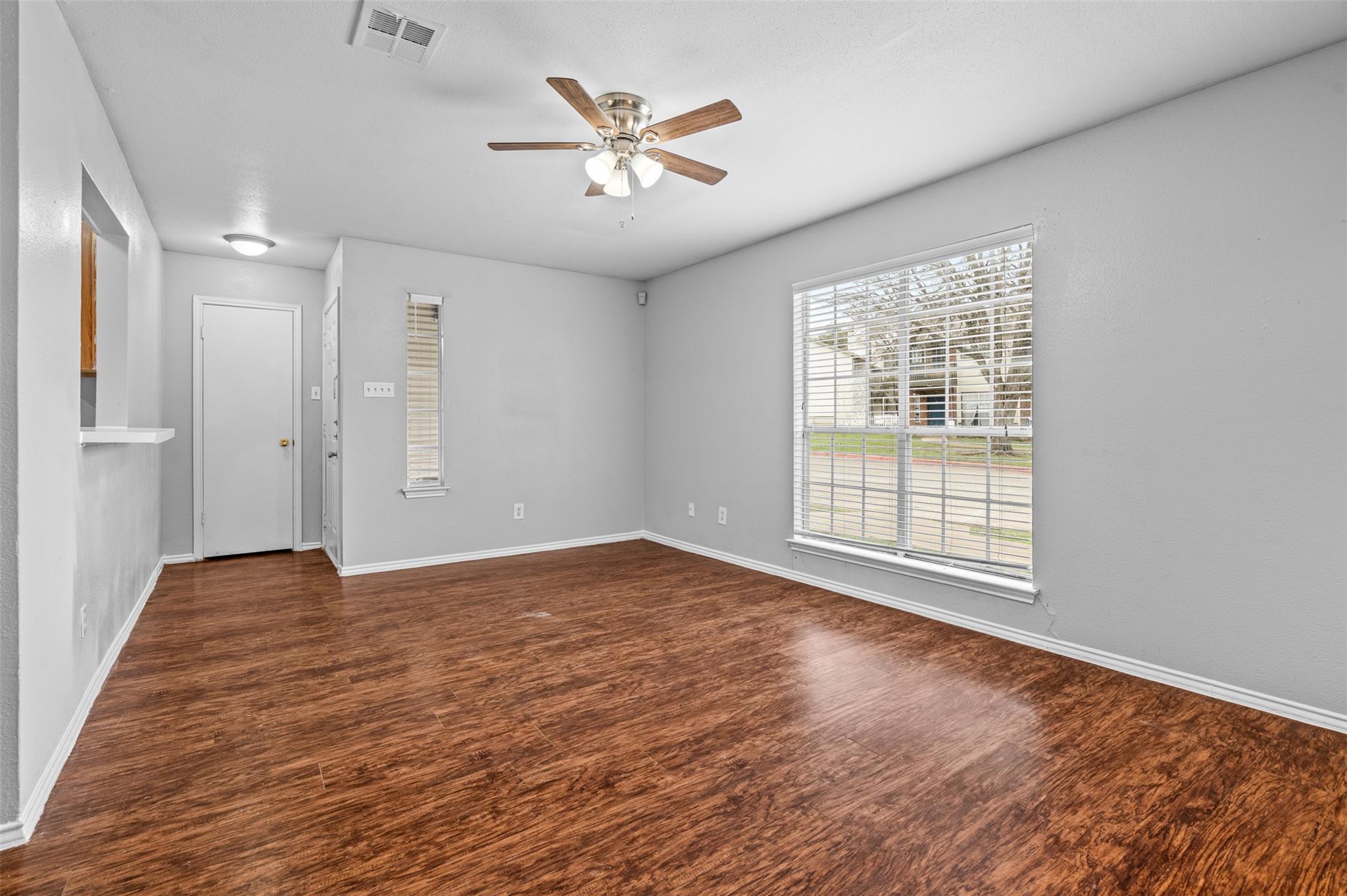 1845 River Crossing Cir A Property Photo 8