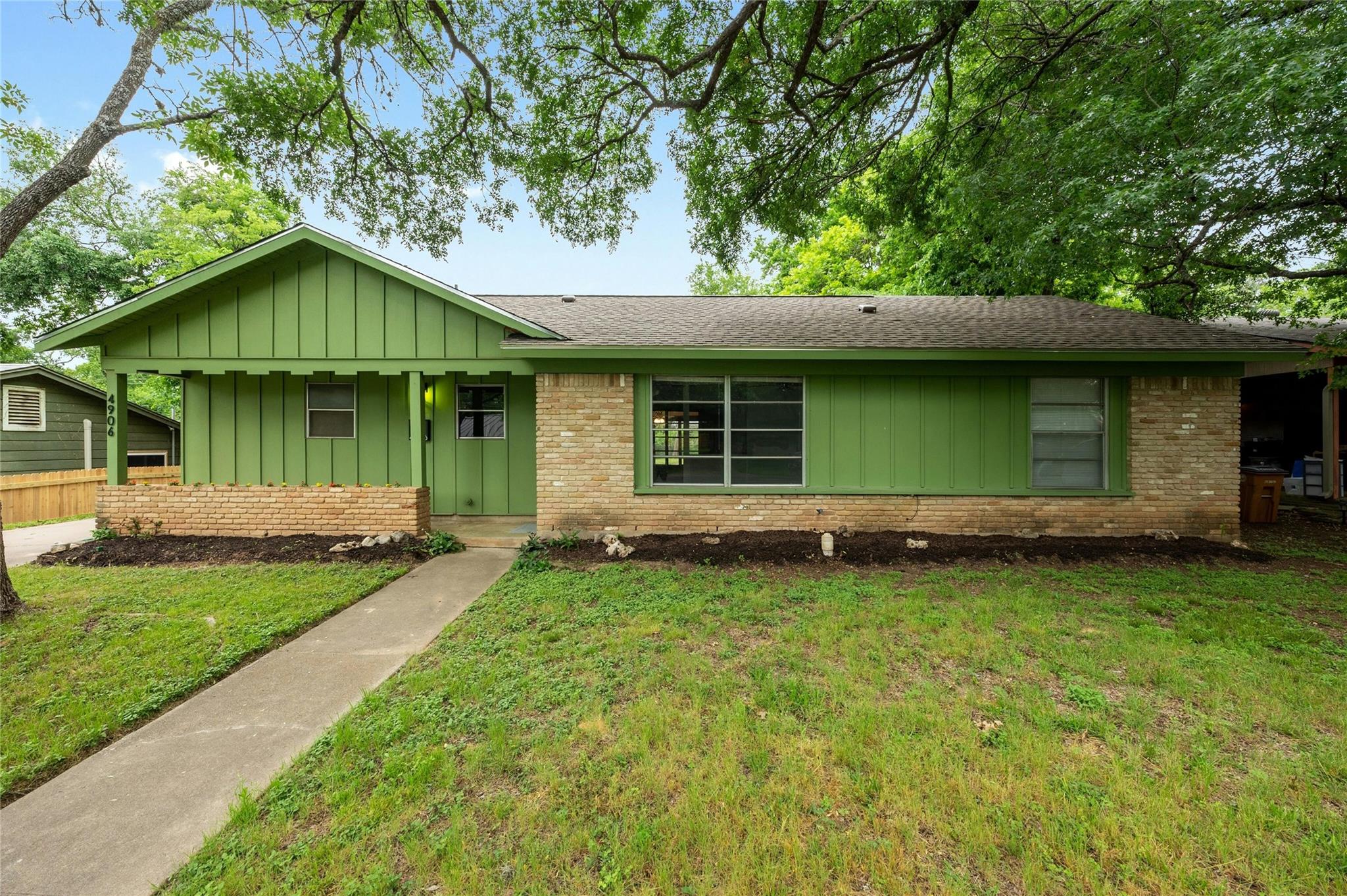 4906 Sylvandale Dr Property Photo