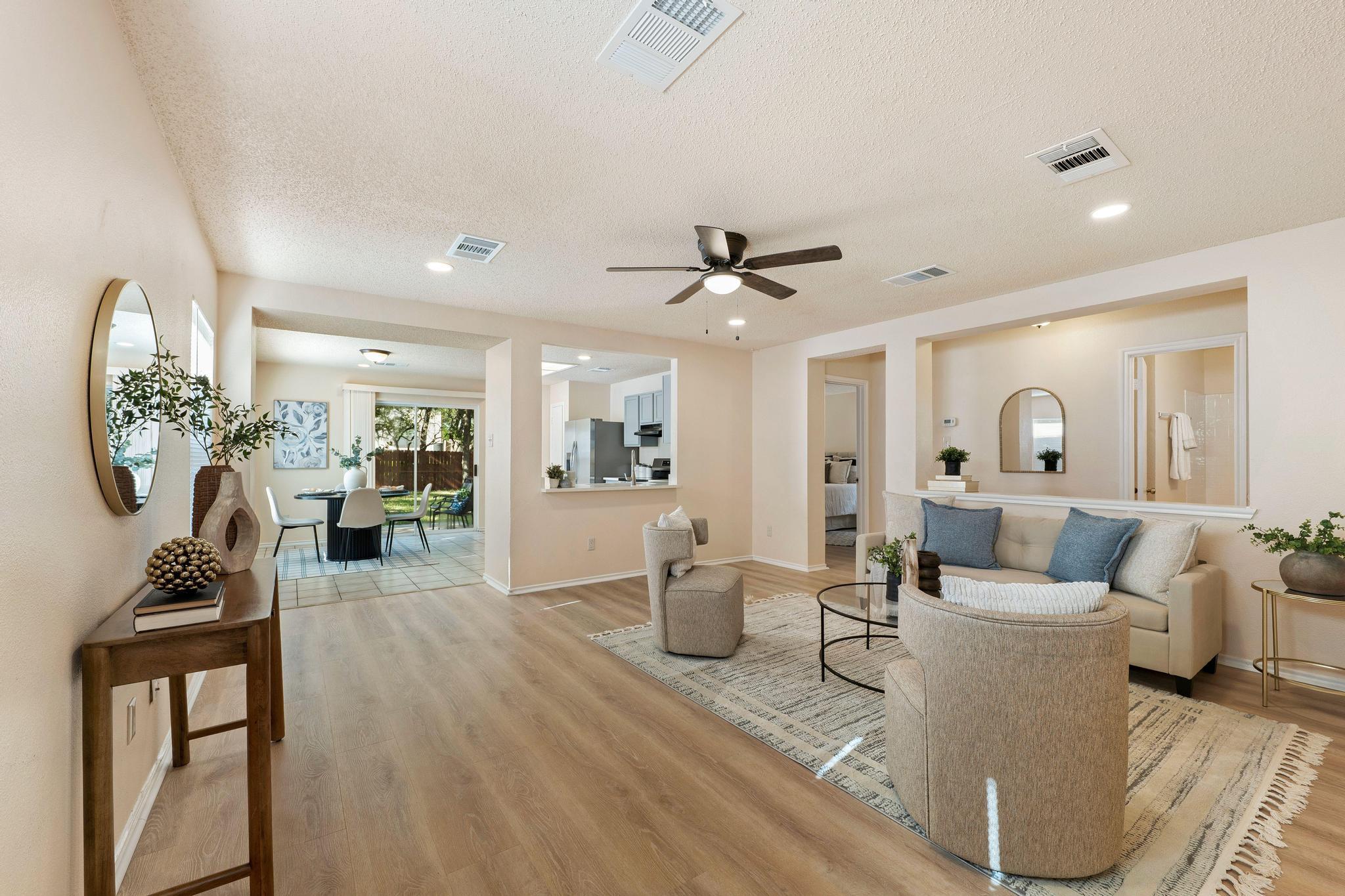 2600 Andres Way Property Photo 3