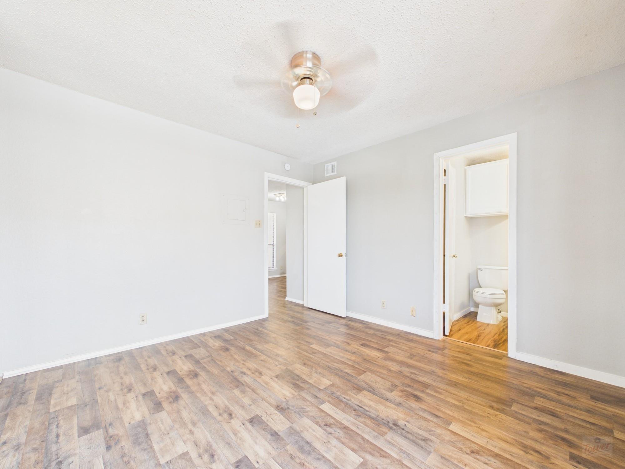3115 Helms St #210 Property Photo 4