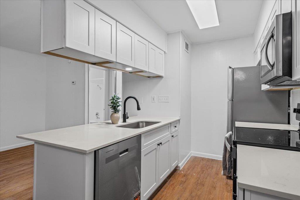 3704 Speedway None #102 Property Photo 13