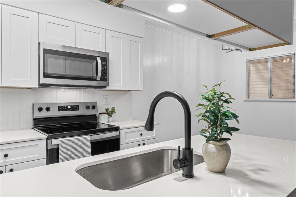 3704 Speedway None #102 Property Photo 15