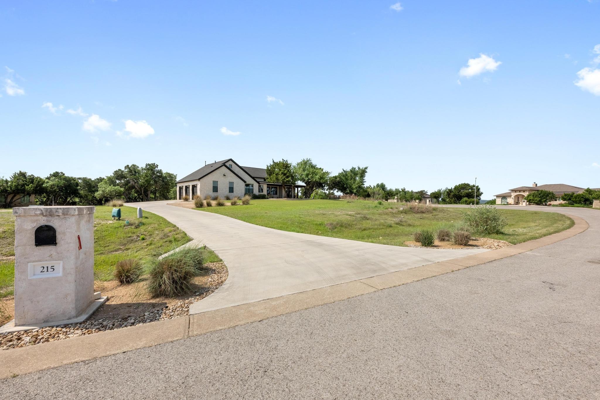 215 Sandy Creek Cv Property Photo 36