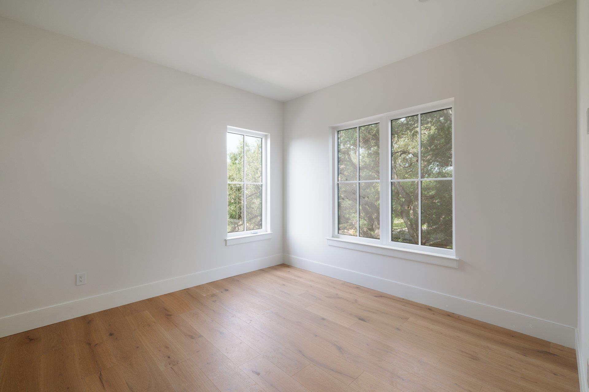 1900 Matthews Dr Property Photo 24