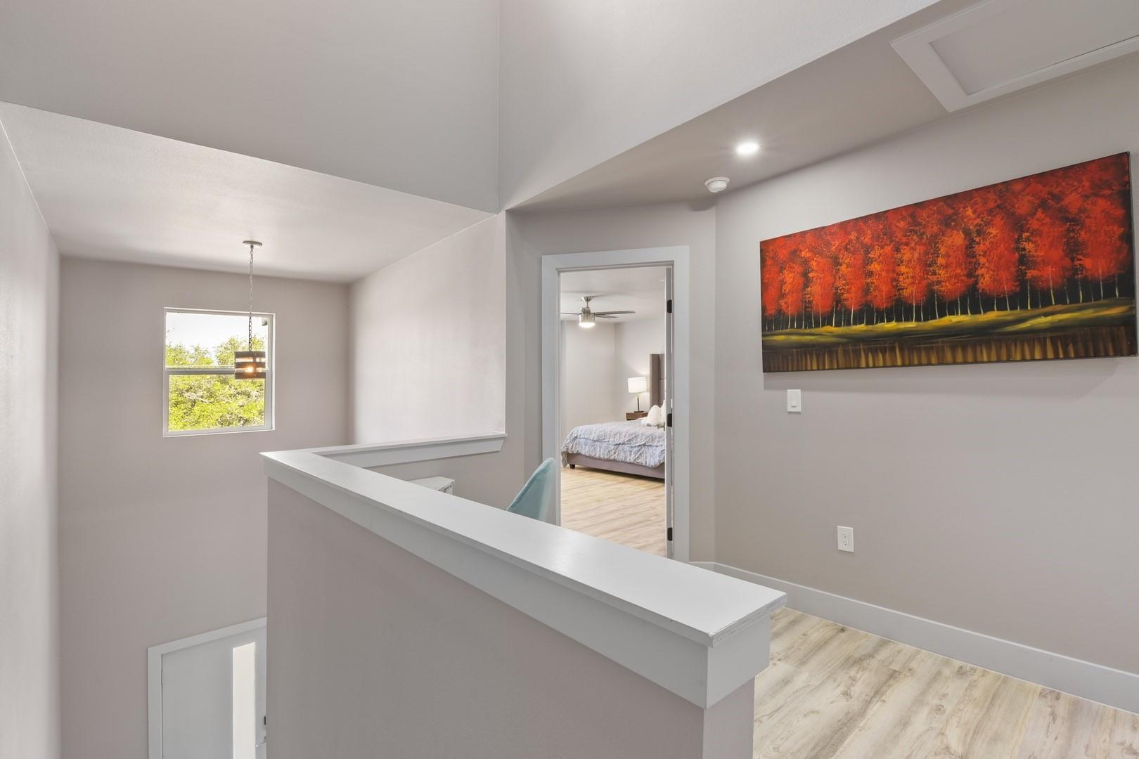 24700 Whitney Dr #b Property Photo 17