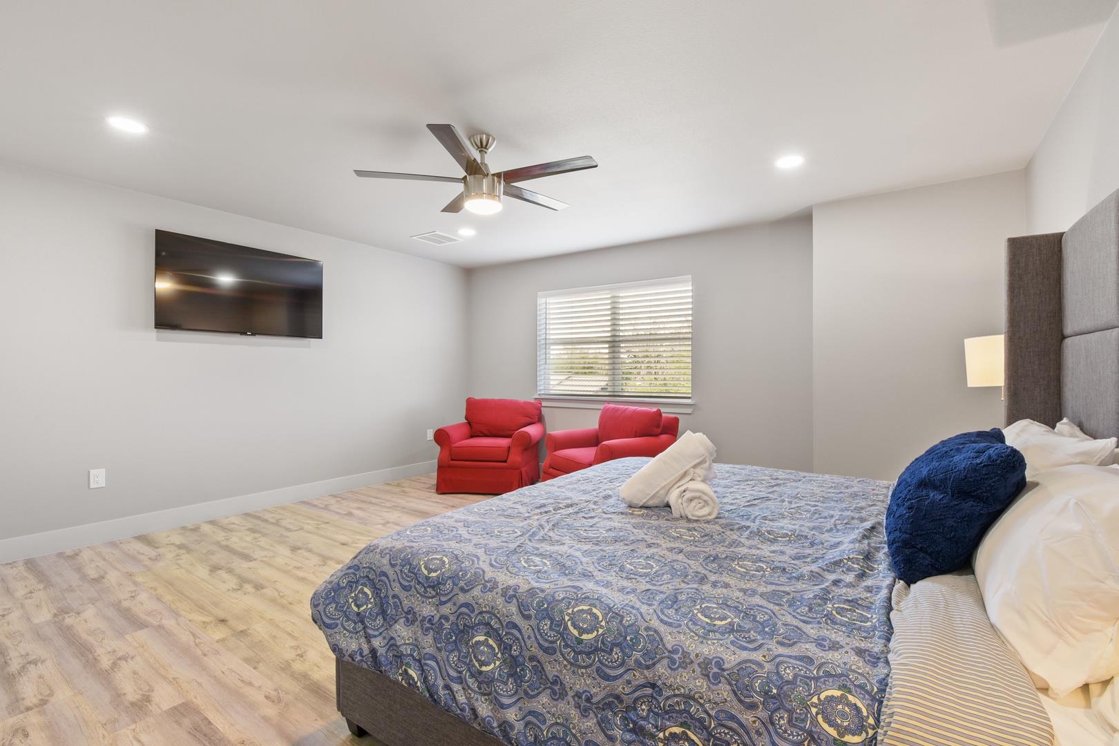 24700 Whitney Dr #b Property Photo 20