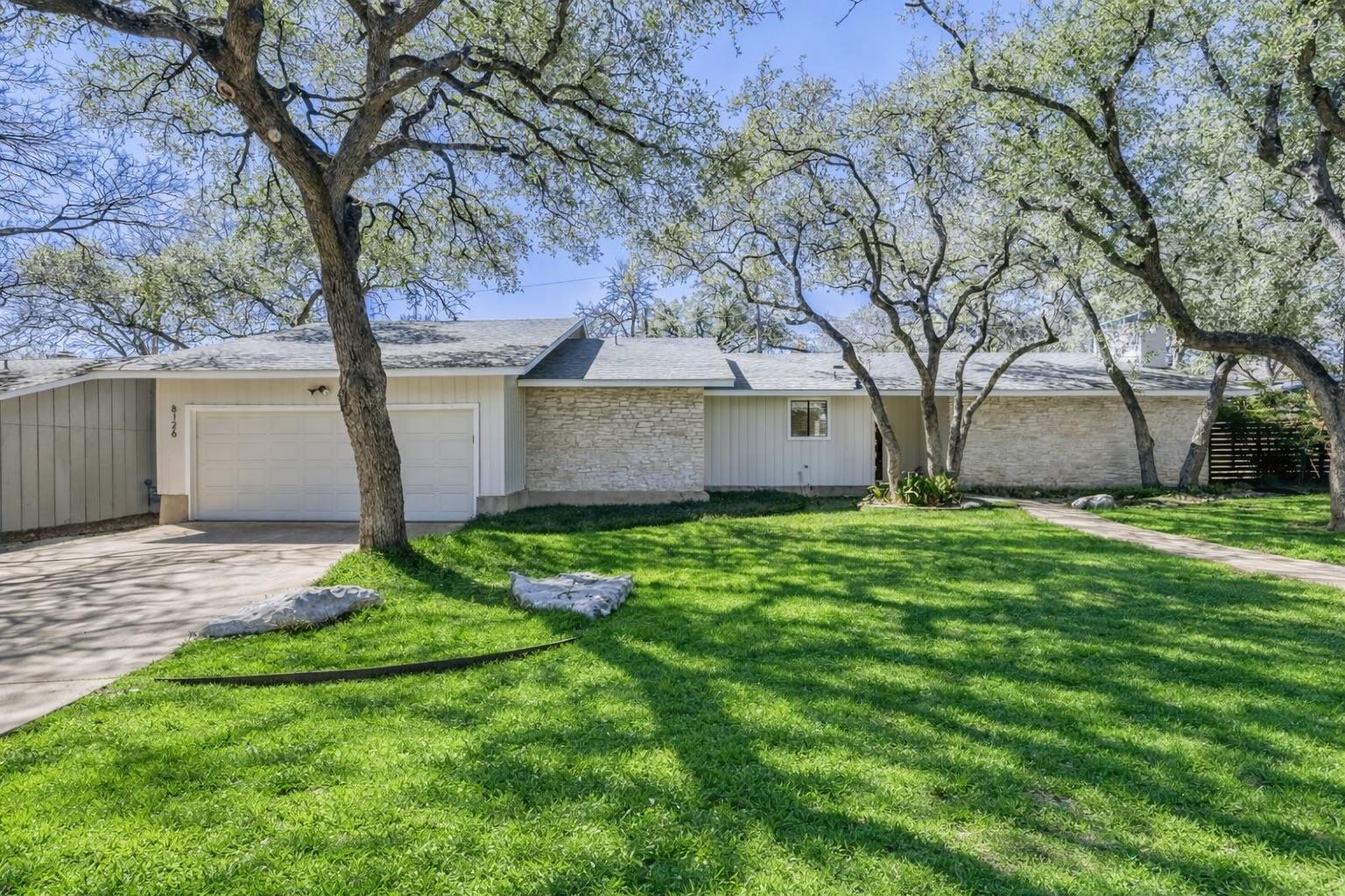 8126 Ceberry Dr Property Photo 2