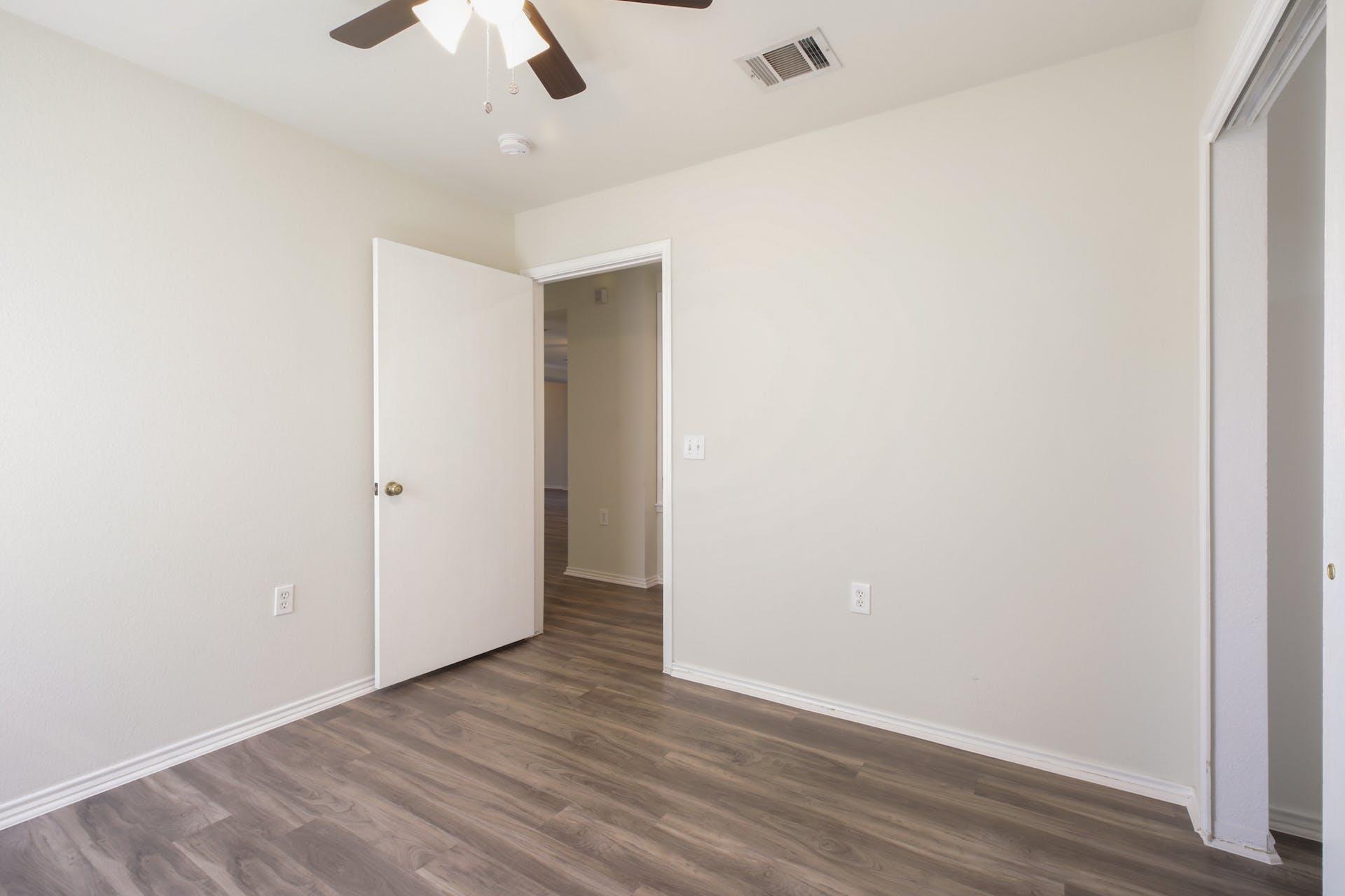 13312 Vizquel Loop Property Photo 17