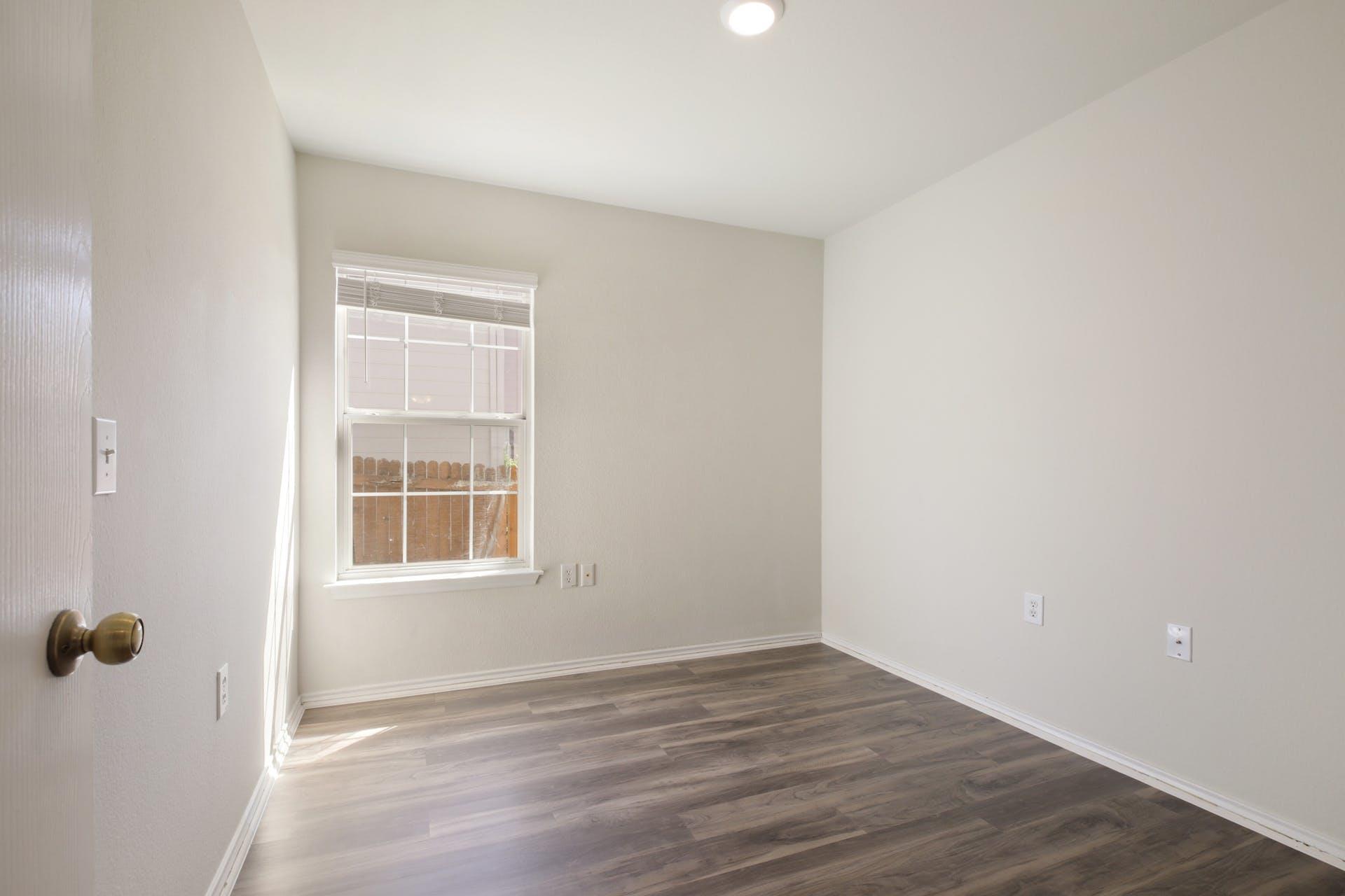 13312 Vizquel Loop Property Photo 18