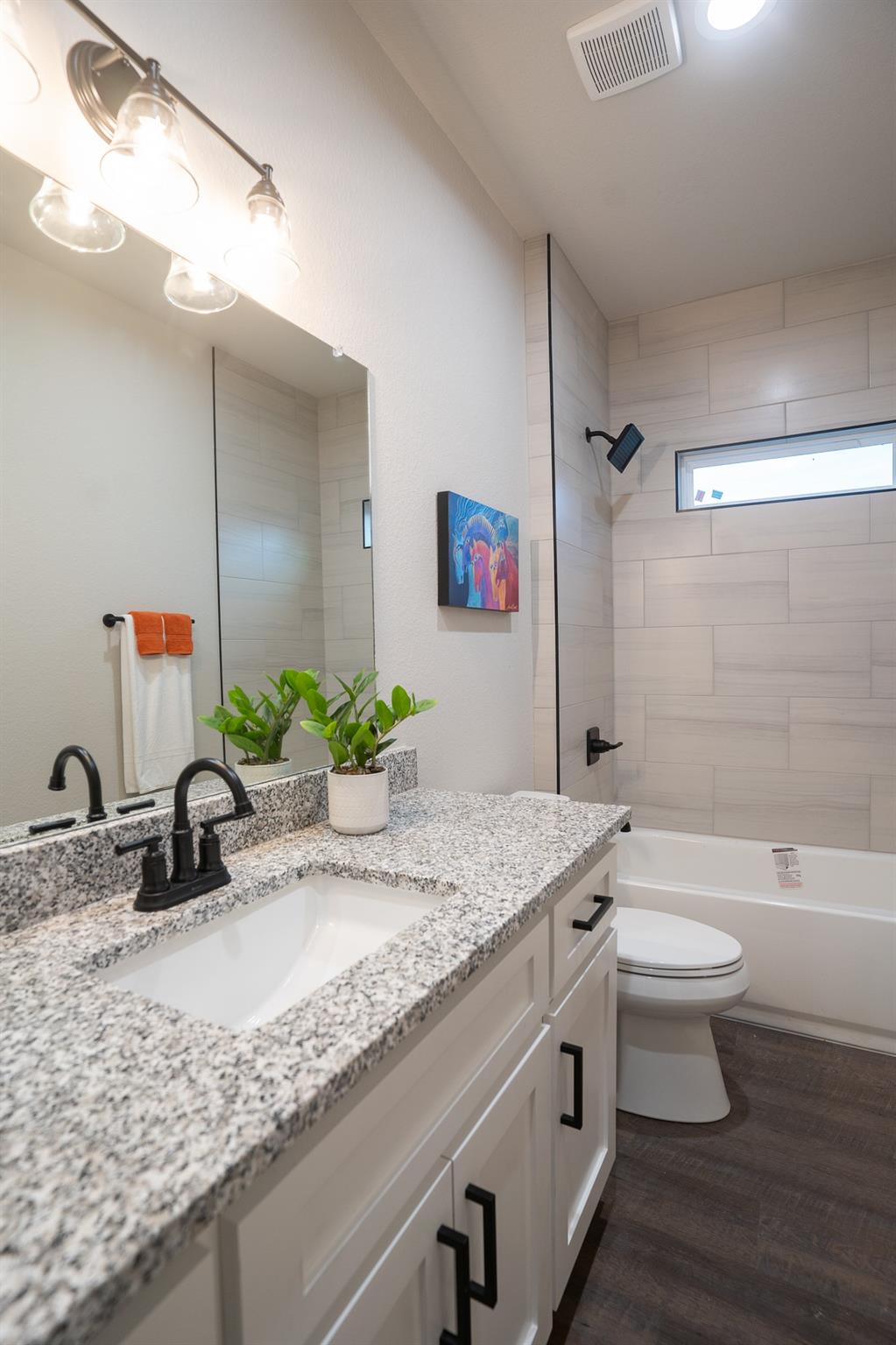 306 String Prairie Way Property Photo 19