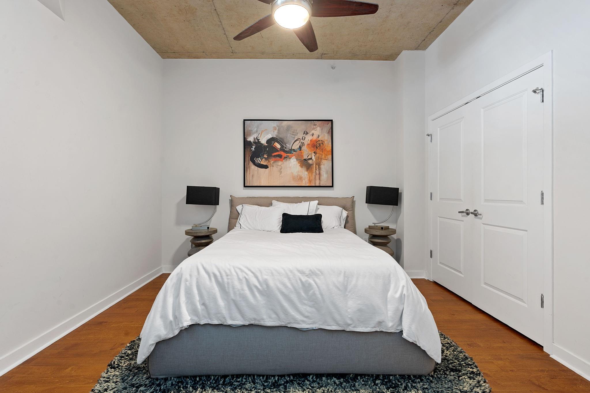 360 Nueces St #1310 Property Photo 15