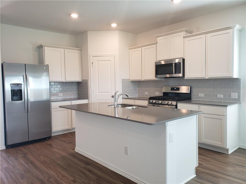 125 Wolseley Dr Property Photo 9