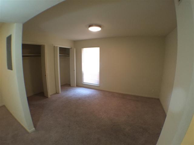 2800 Cole St #104c Property Photo 3