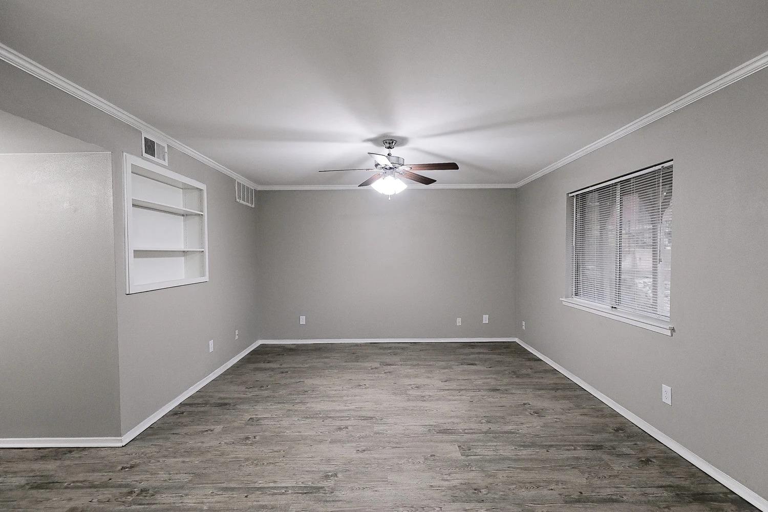 8100 N Mopac Expy #03-111 Property Photo 7