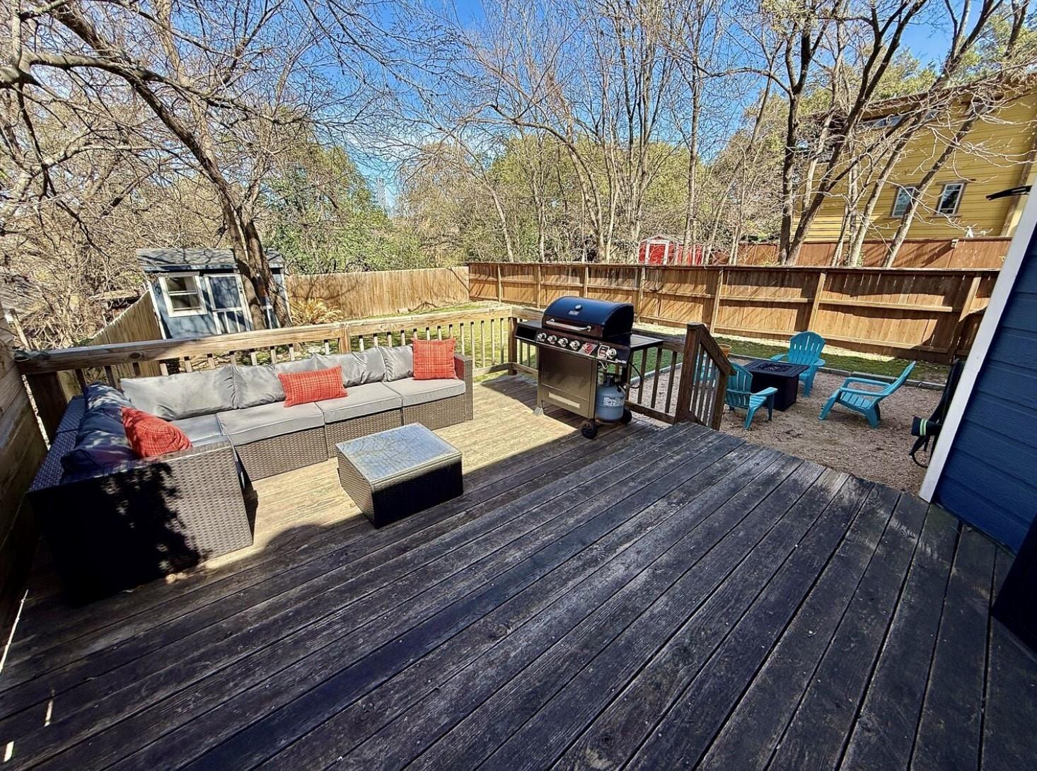 400 W Mary St Property Photo 20