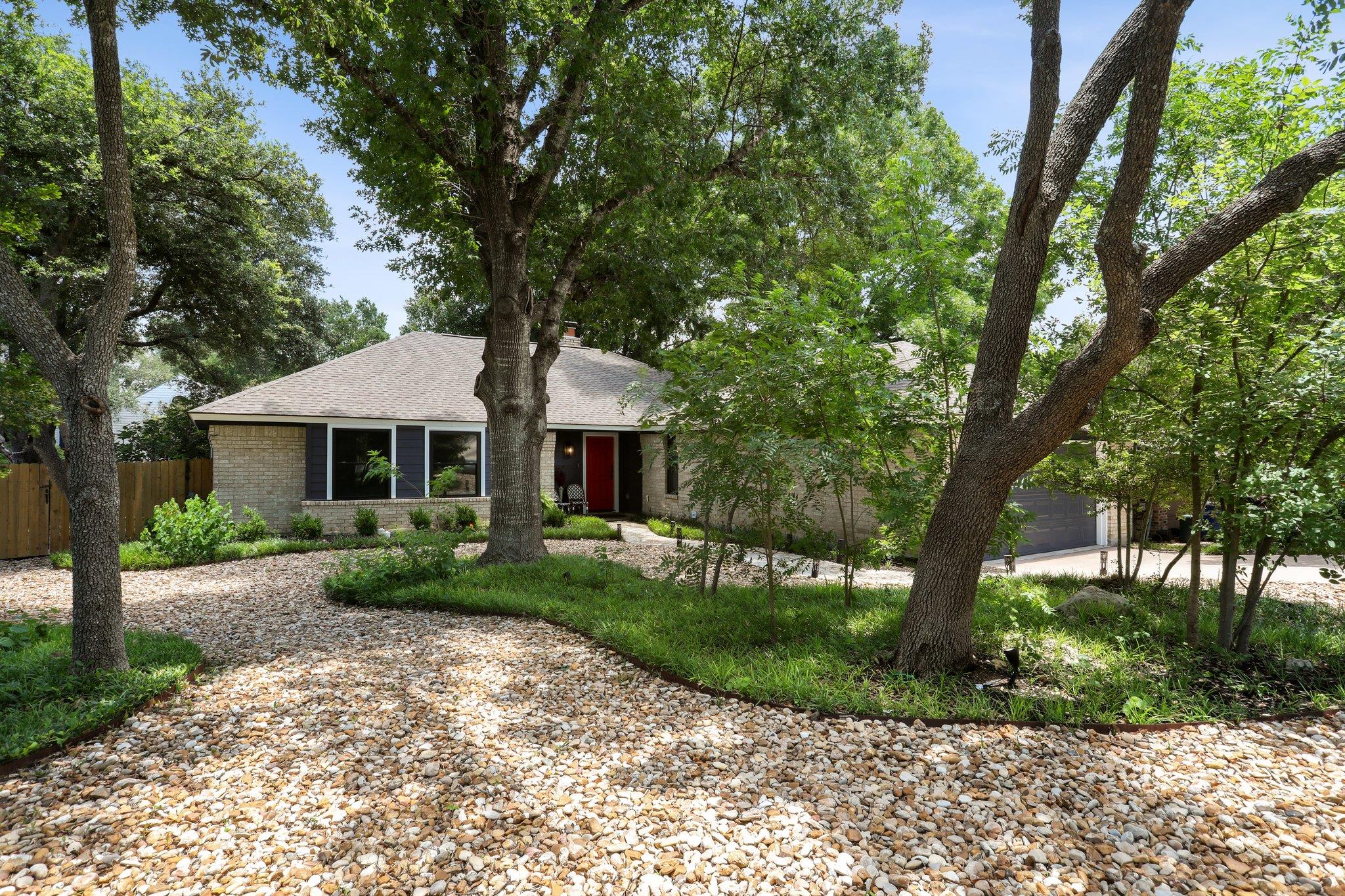 6608 Breezy Pass Property Photo 1