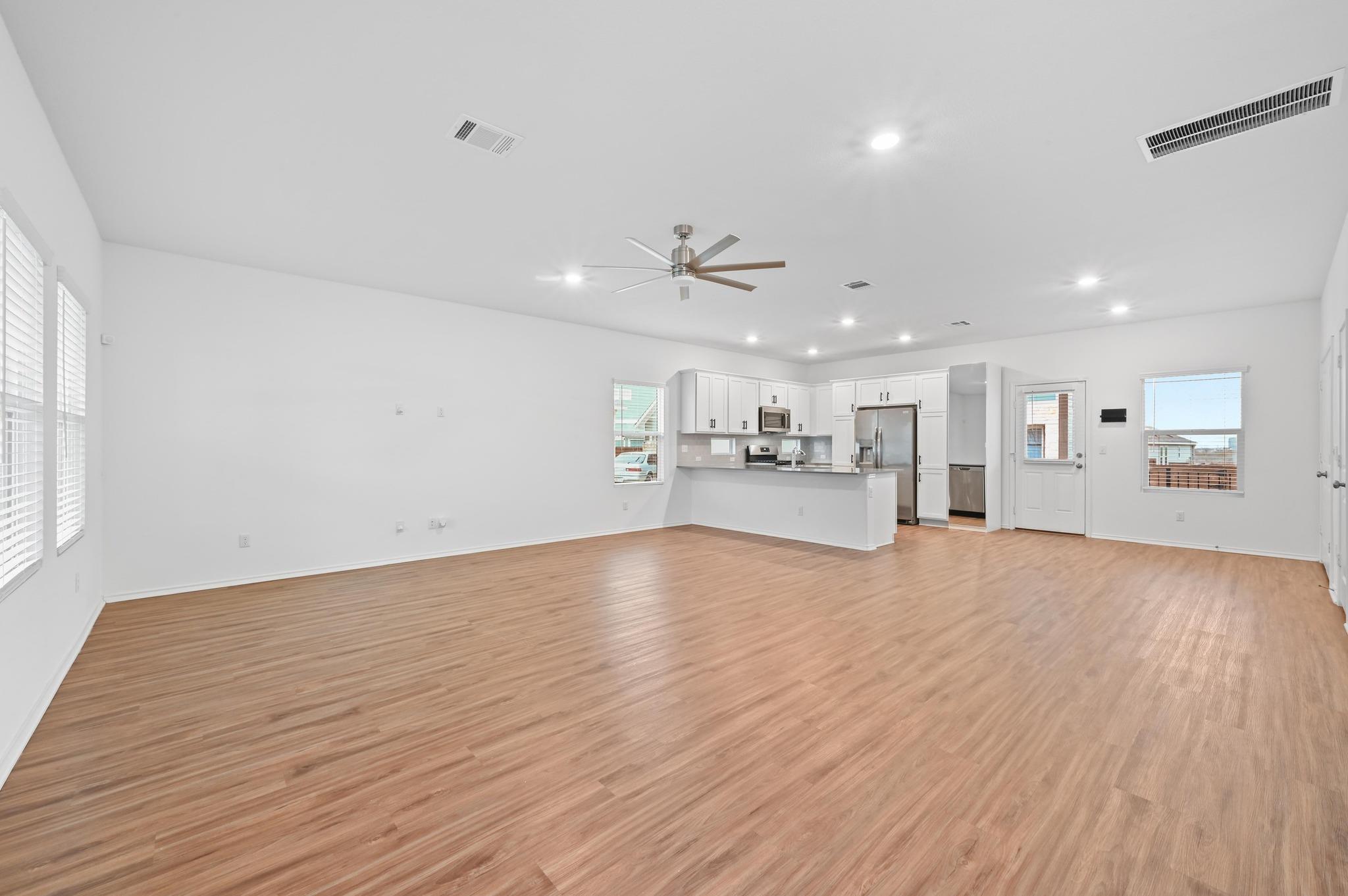 167 Rioja None #(main House) Property Photo 5