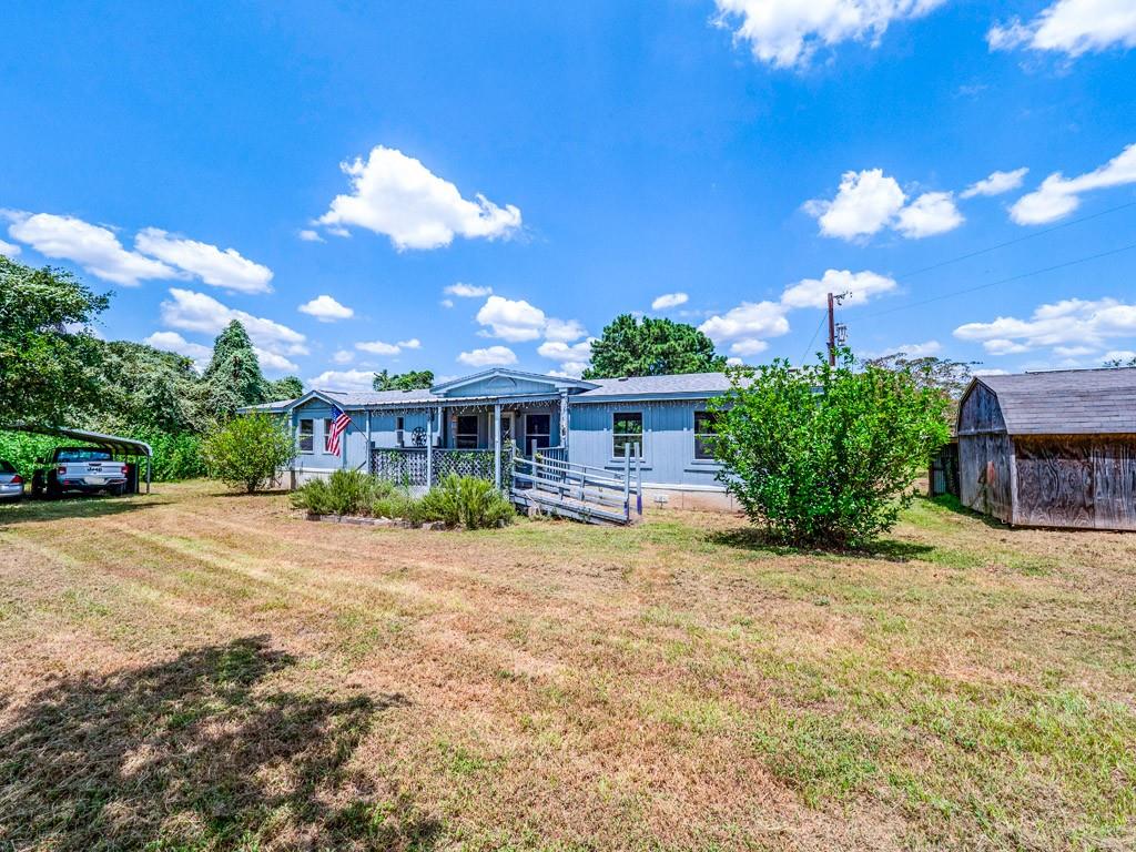 166 Rosanky Cattle Company Rd Property Photo 4