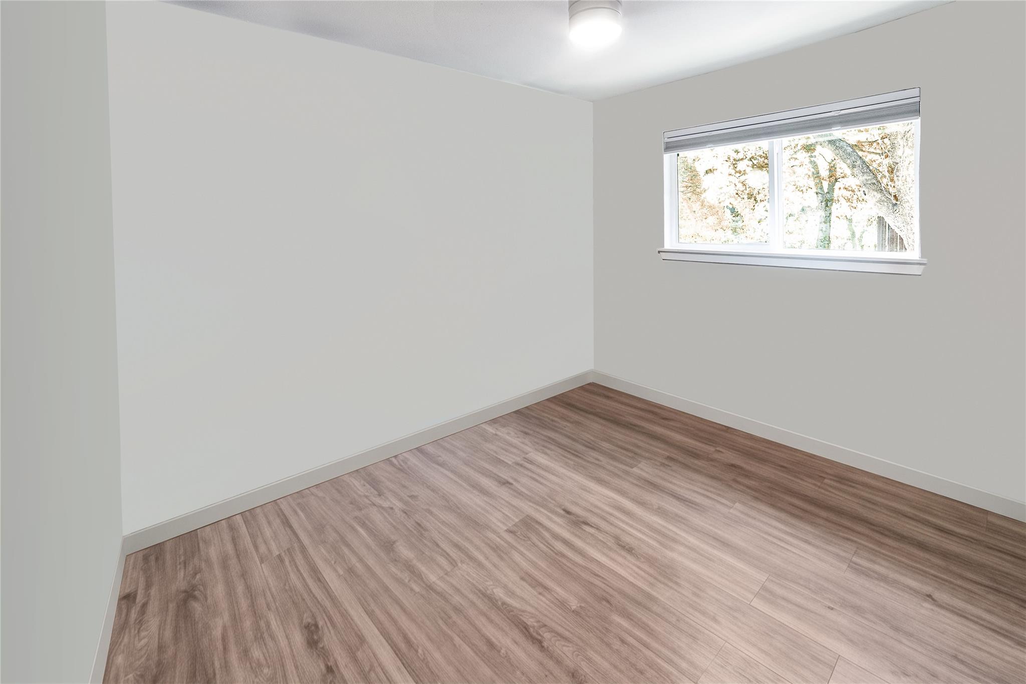 1415 Mearns Meadow Blvd Property Photo 11