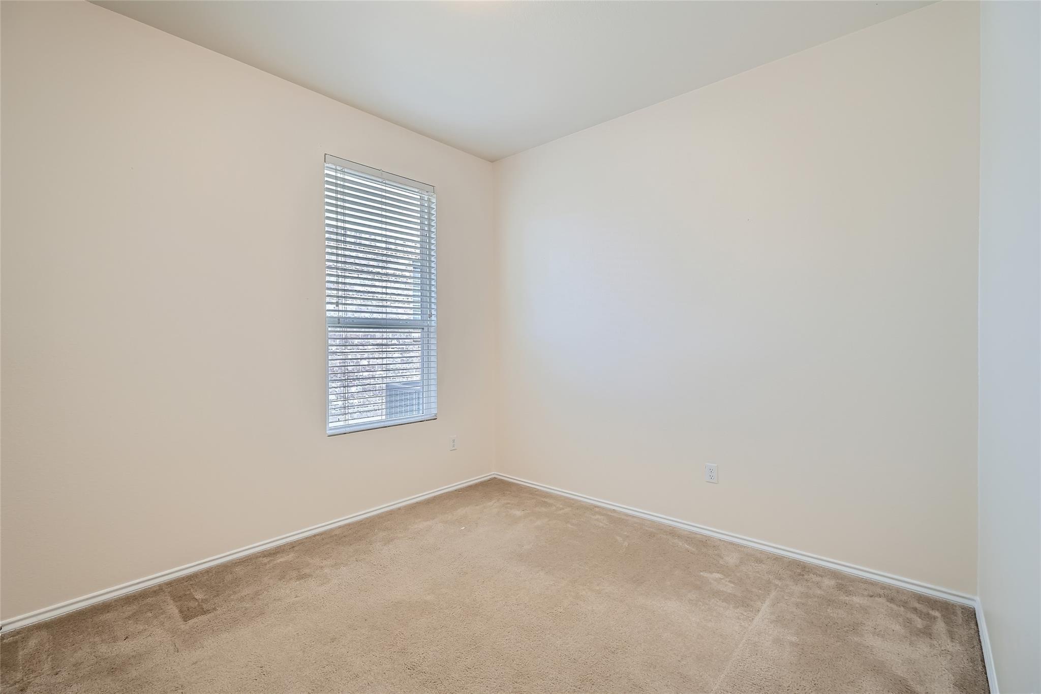 184 Palm Dr Property Photo 23