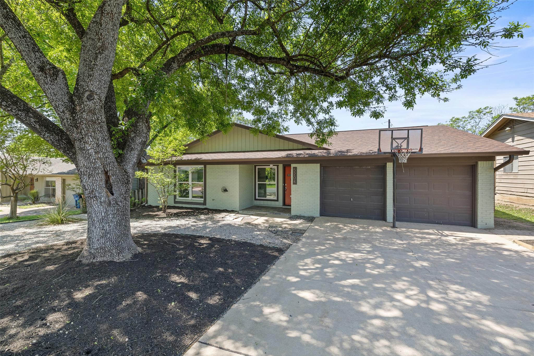 5204 Wayborne Hill Dr Property Photo 24