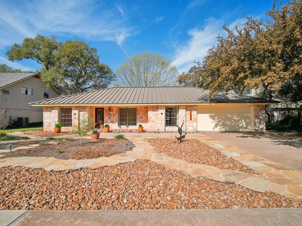 4204 Travis Country Cir Property Photo