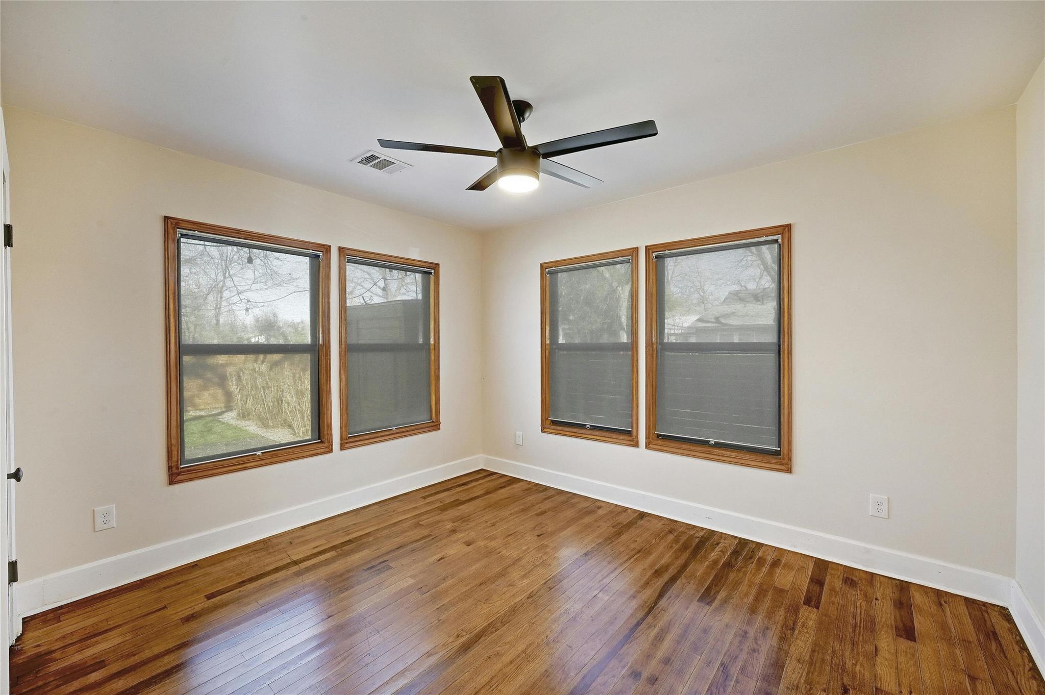 3006 Govalle Ave Property Photo 19