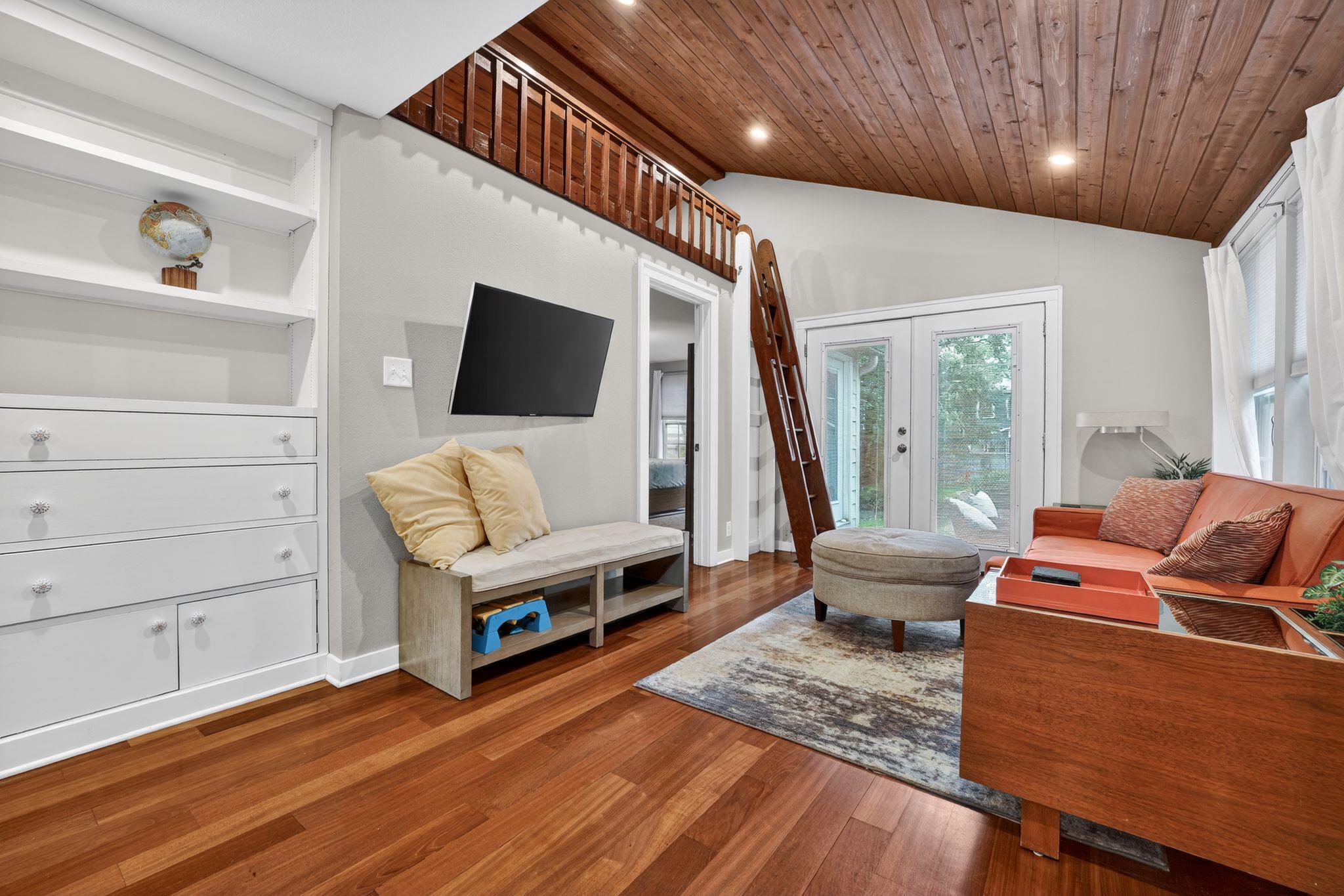 4525 Avenue B None Property Photo 8