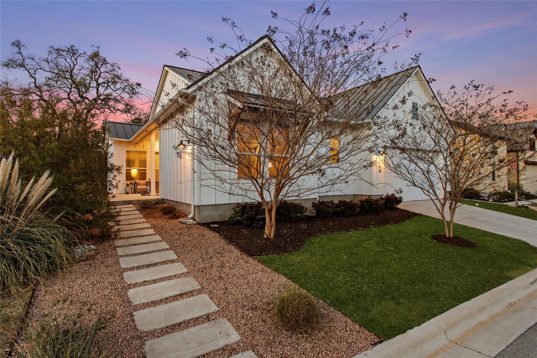 130 Volterra Ln Property Photo