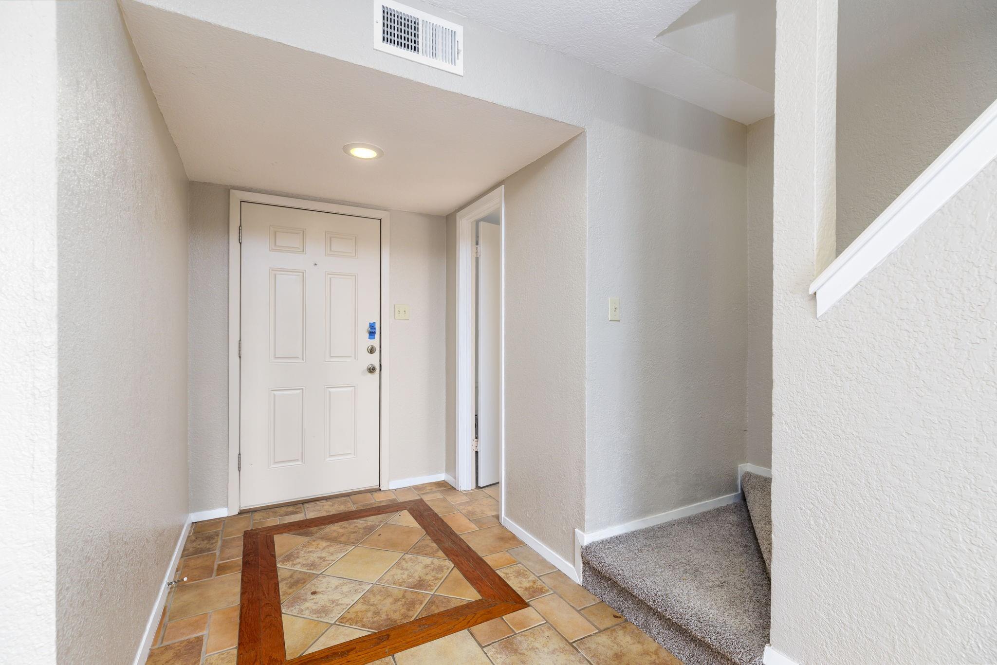 13143 Mill Stone Dr Property Photo 4