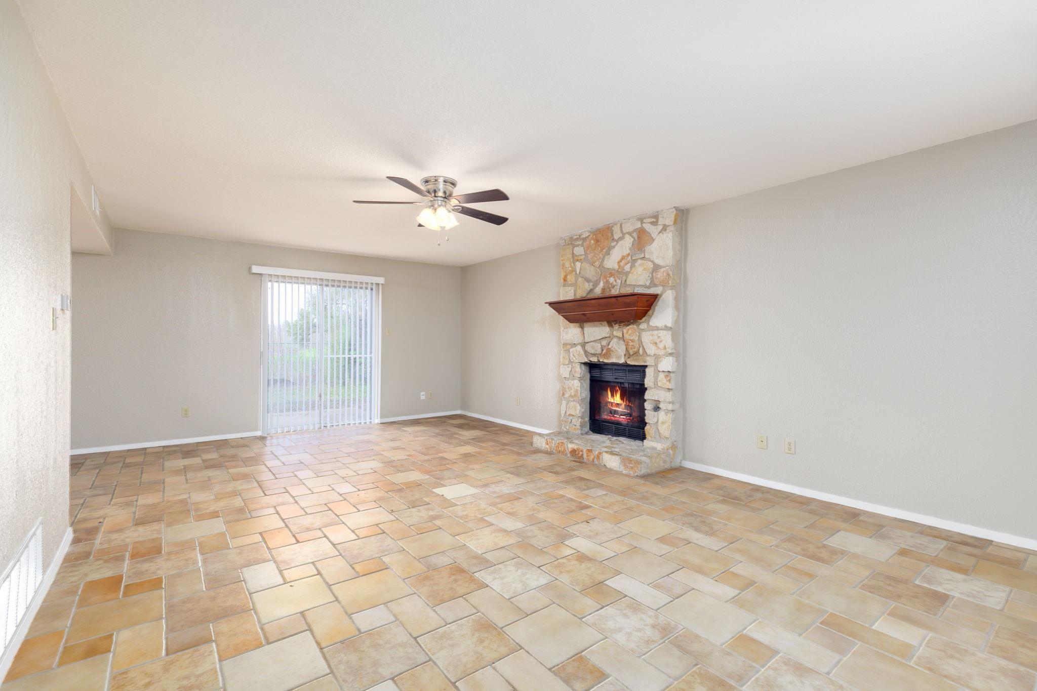 13143 Mill Stone Dr Property Photo 7