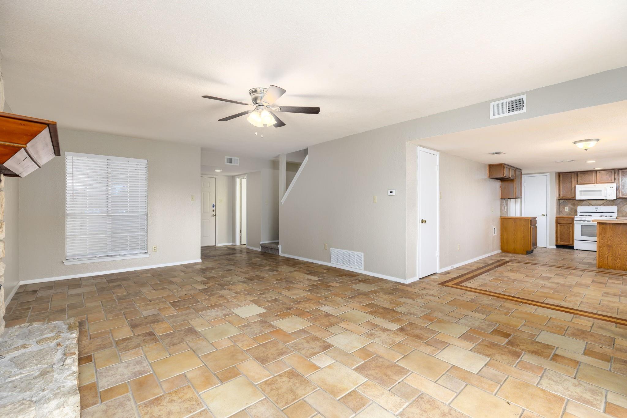 13143 Mill Stone Dr Property Photo 10