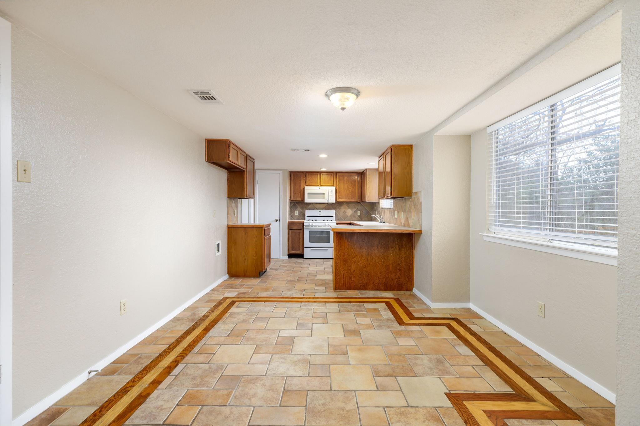 13143 Mill Stone Dr Property Photo 11