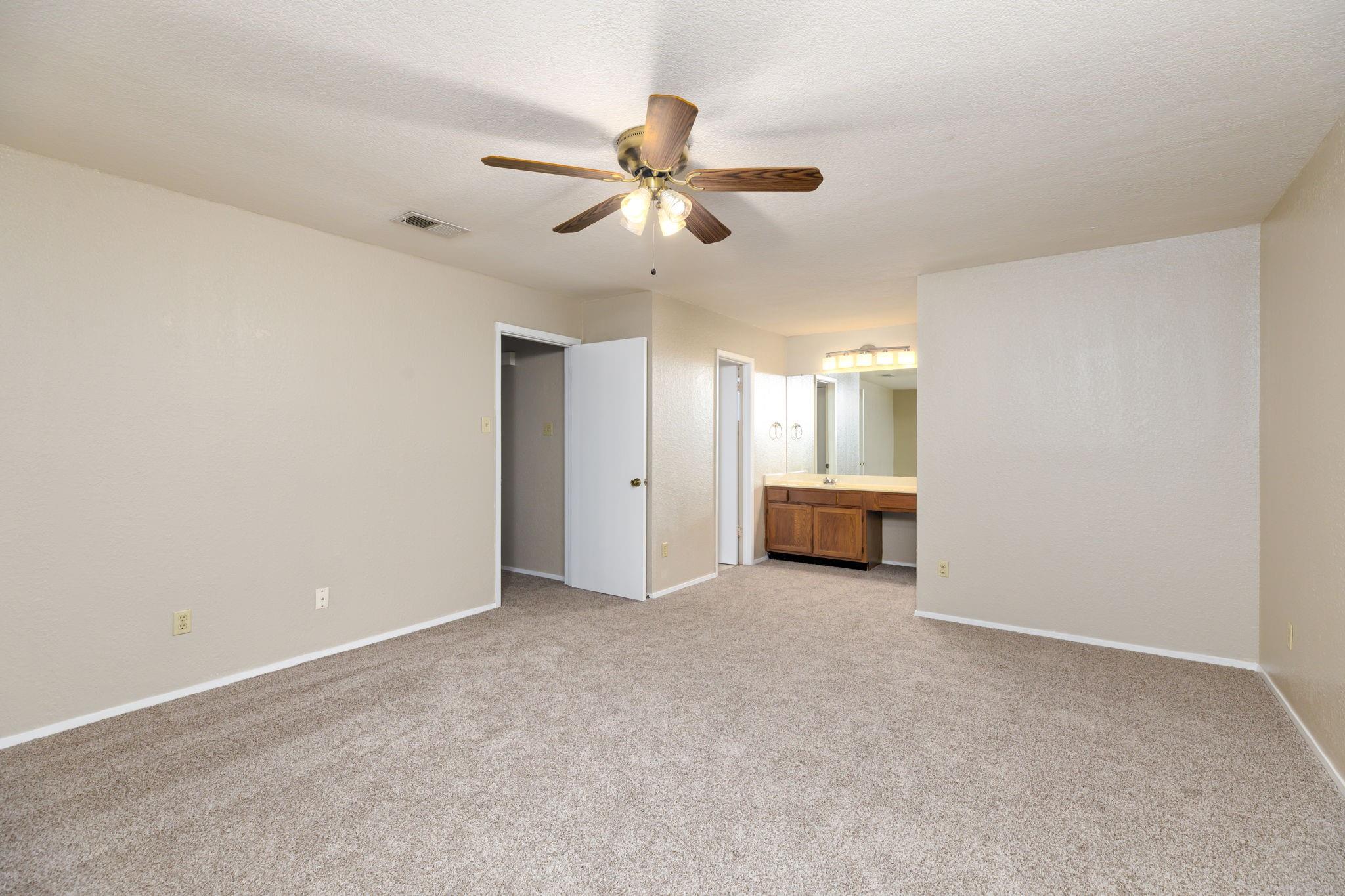 13143 Mill Stone Dr Property Photo 16