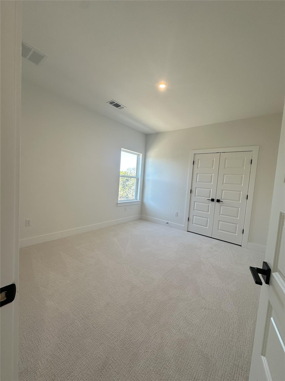 2209 Sarabanda St Property Photo 31