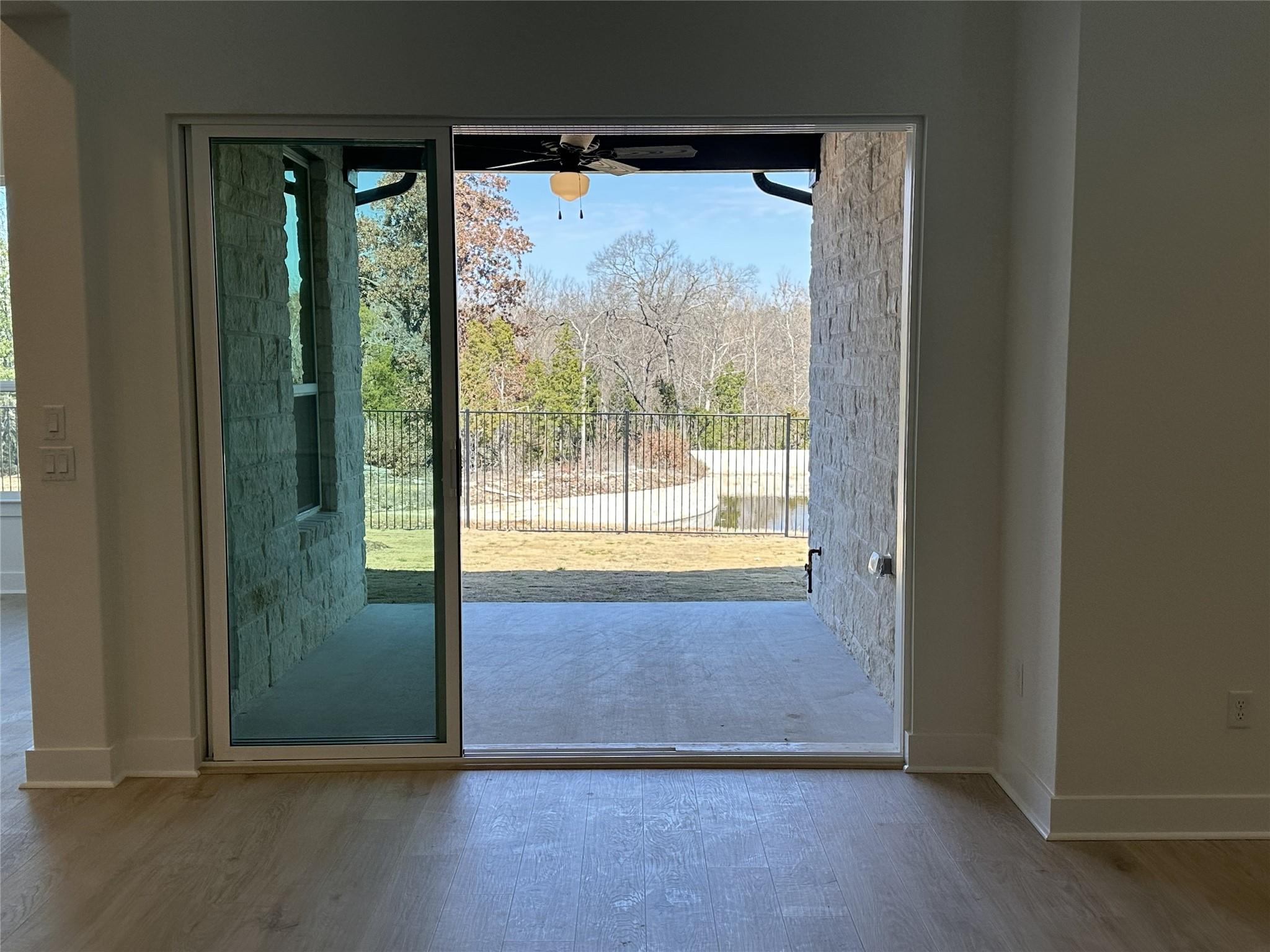 2209 Sarabanda St Property Photo 34