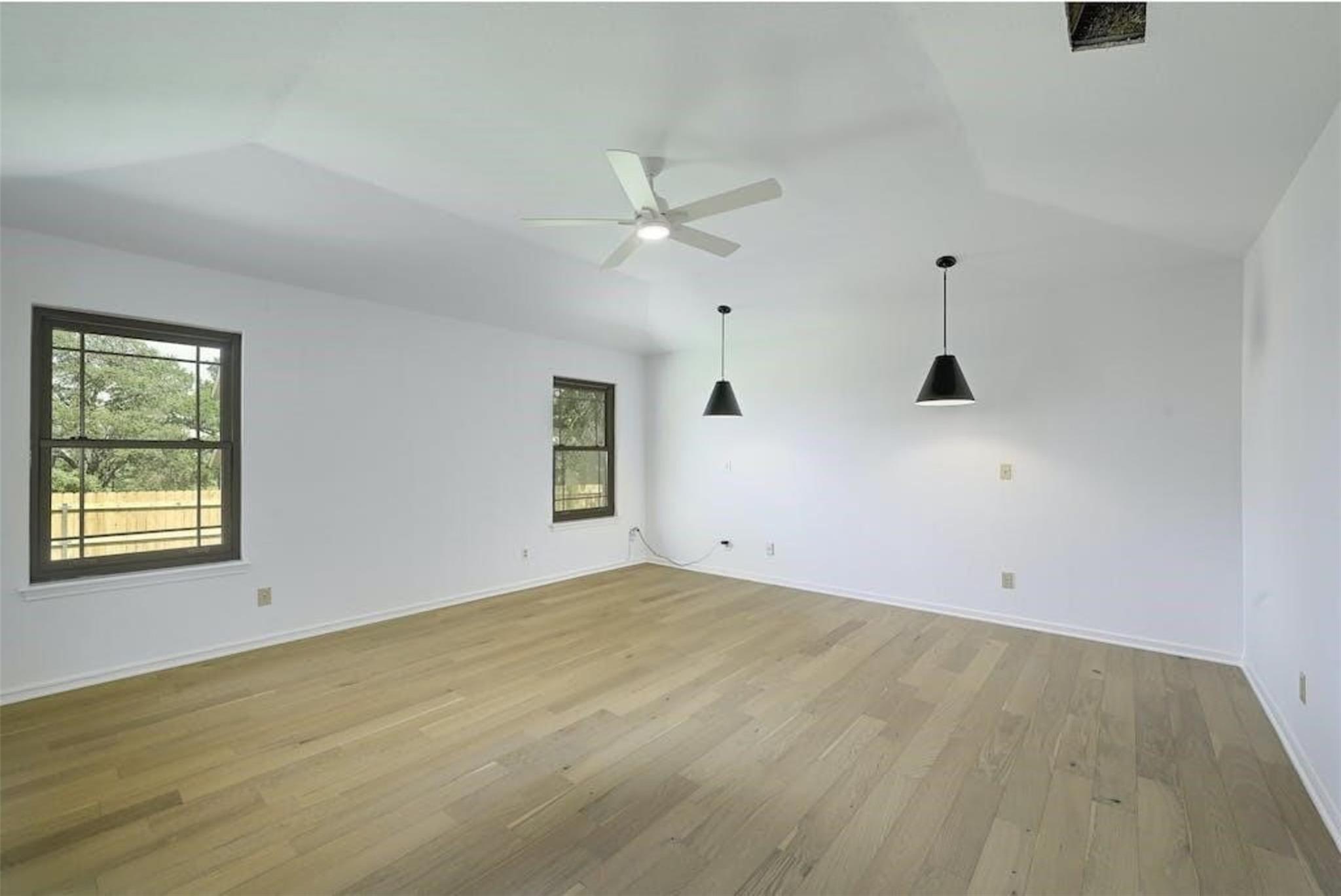 2115 Wychwood Dr Property Photo 8
