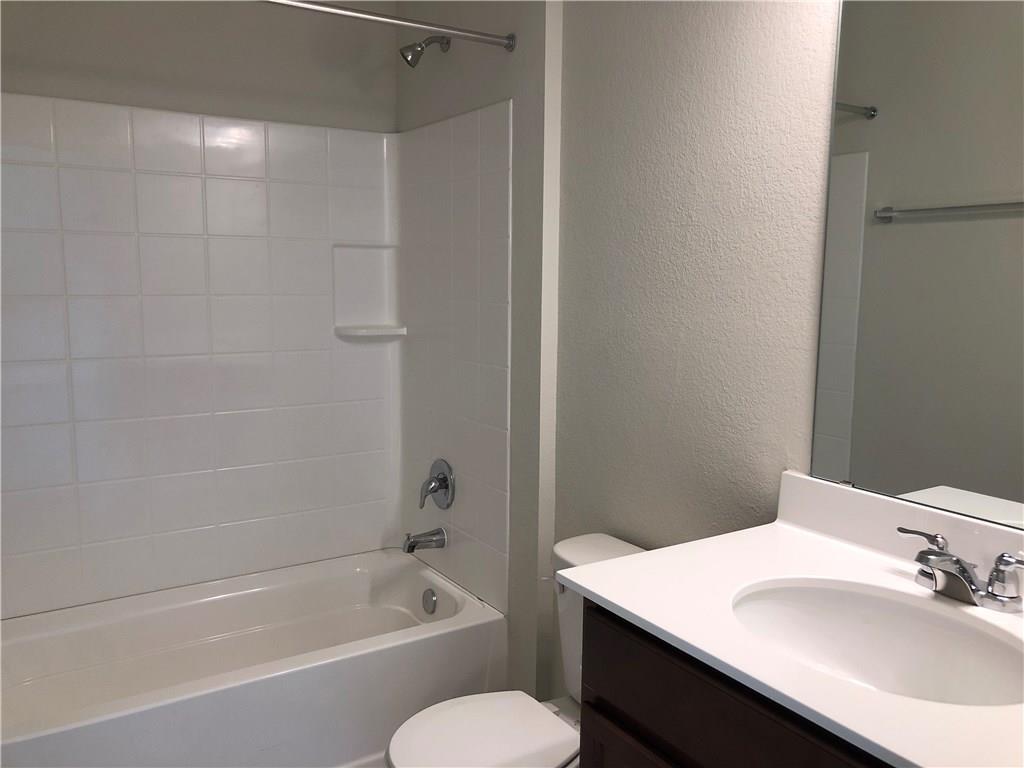 108 Yellowbark St Property Photo 11