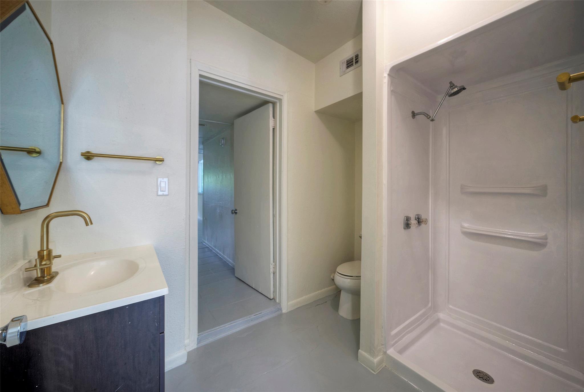1803 Pearl St Property Photo 20