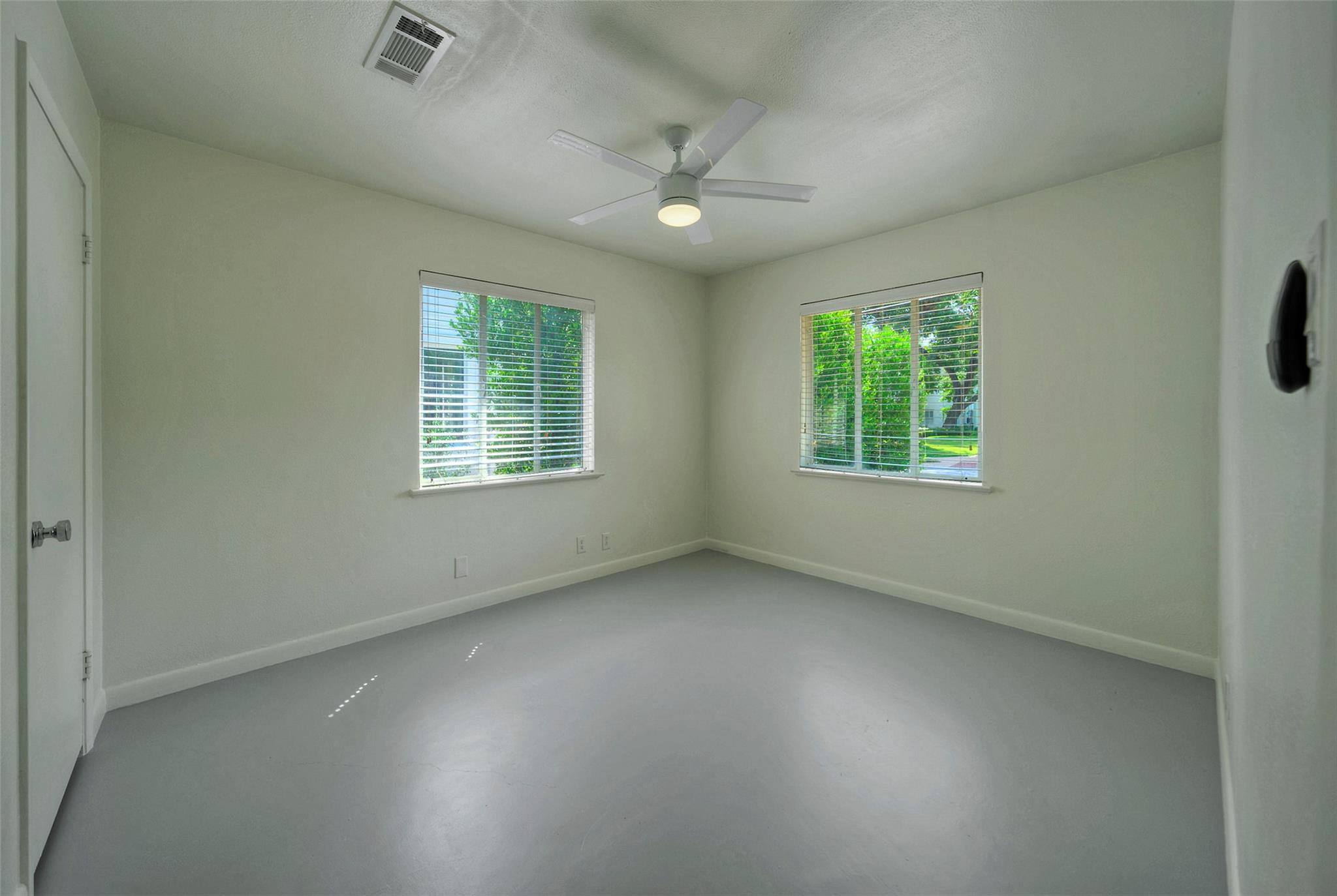 1803 Pearl St Property Photo 21