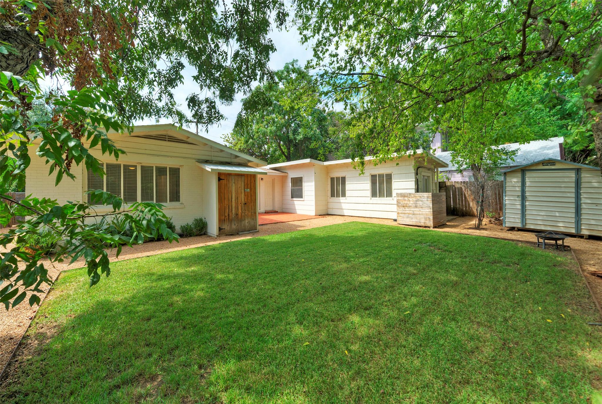 1803 Pearl St Property Photo 26