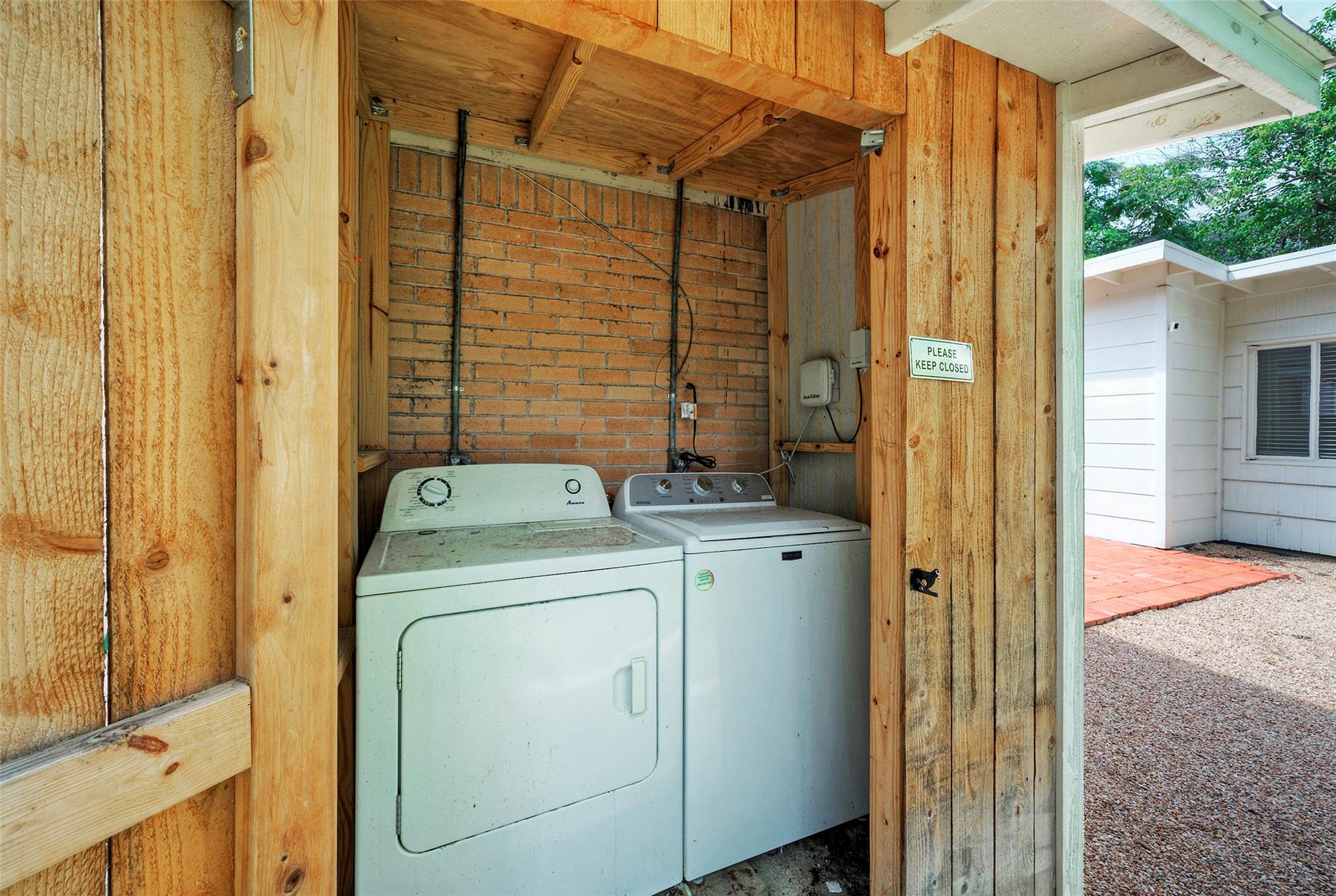 1803 Pearl St Property Photo 28