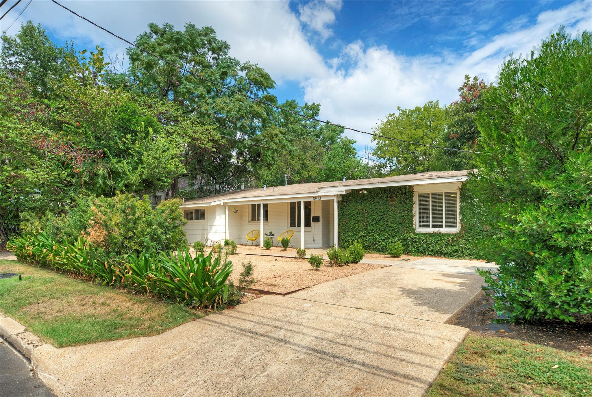 1803 Pearl St Property Photo 32