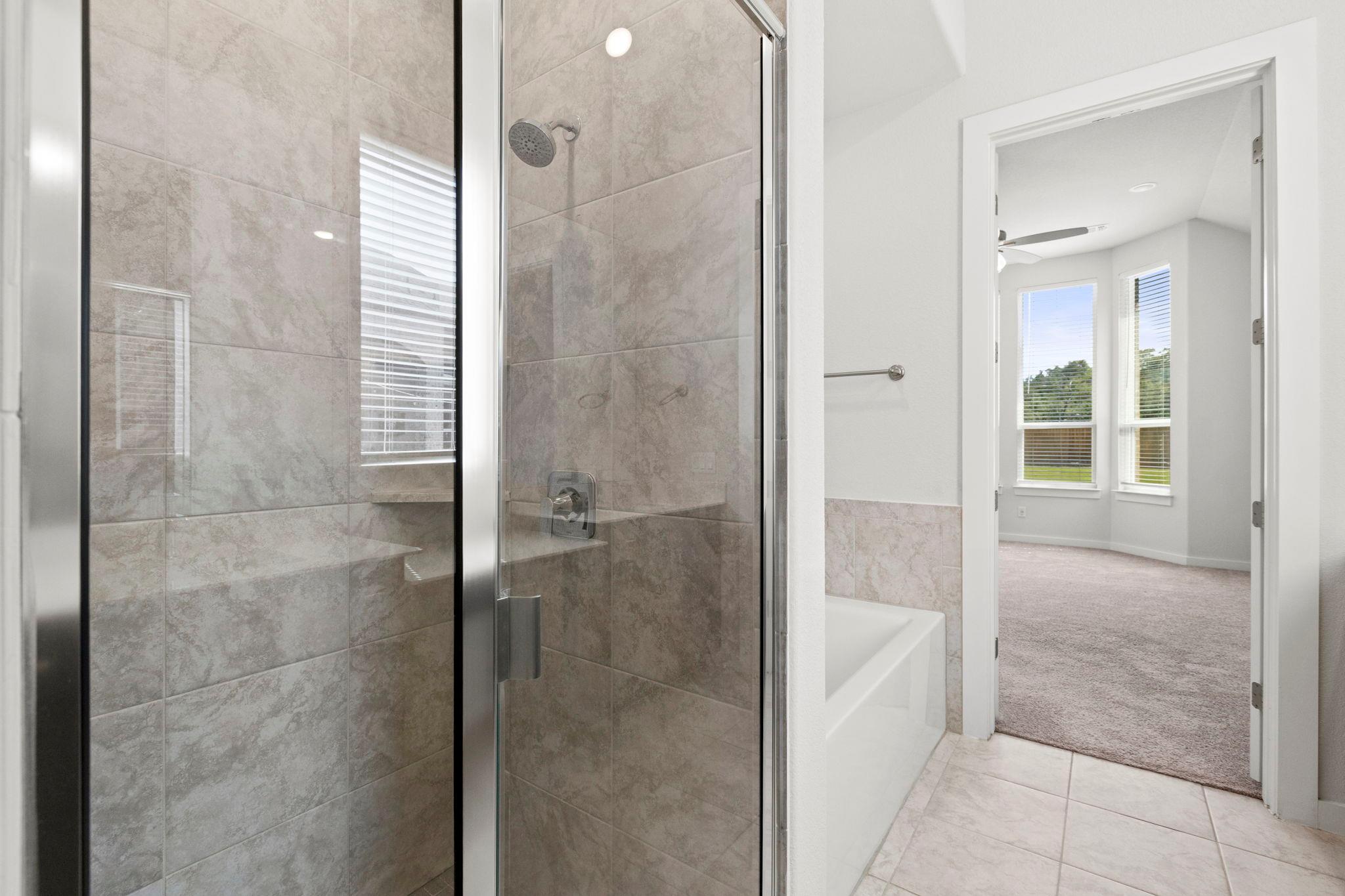 1204 Texas Ash Ln Property Photo 22