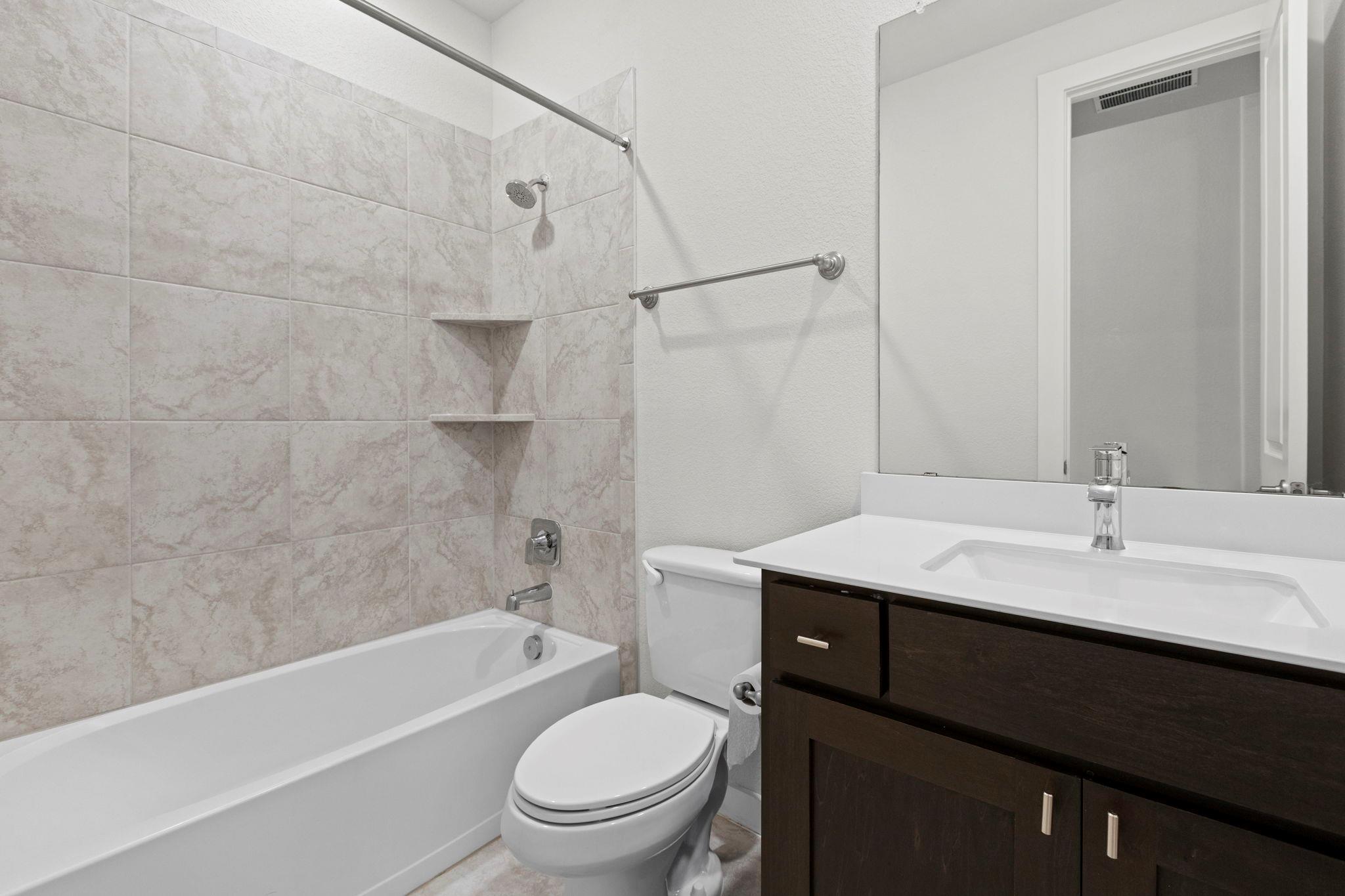 1204 Texas Ash Ln Property Photo 32