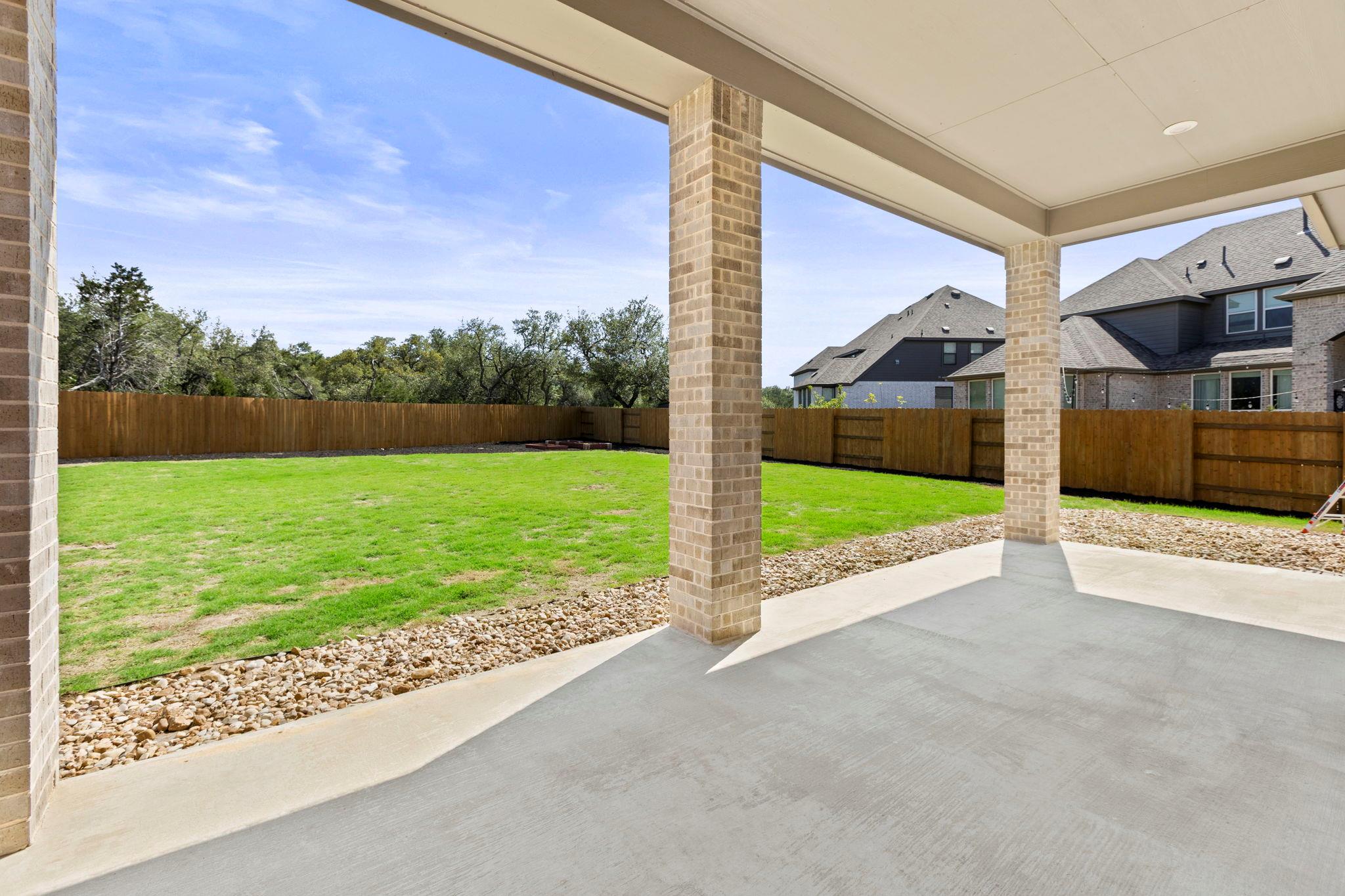 1204 Texas Ash Ln Property Photo 35