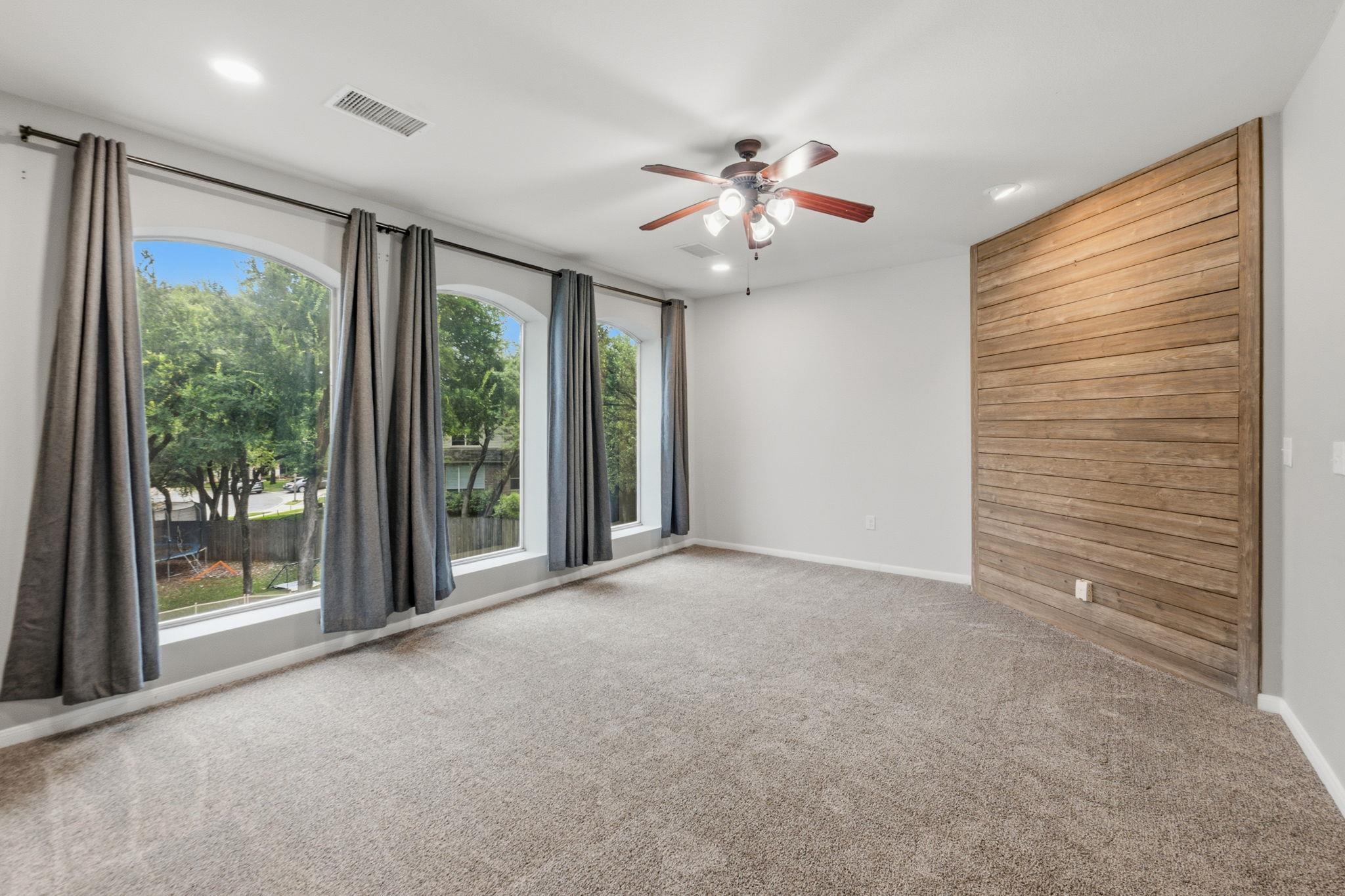 1239 Pine Forest Cir Property Photo 19