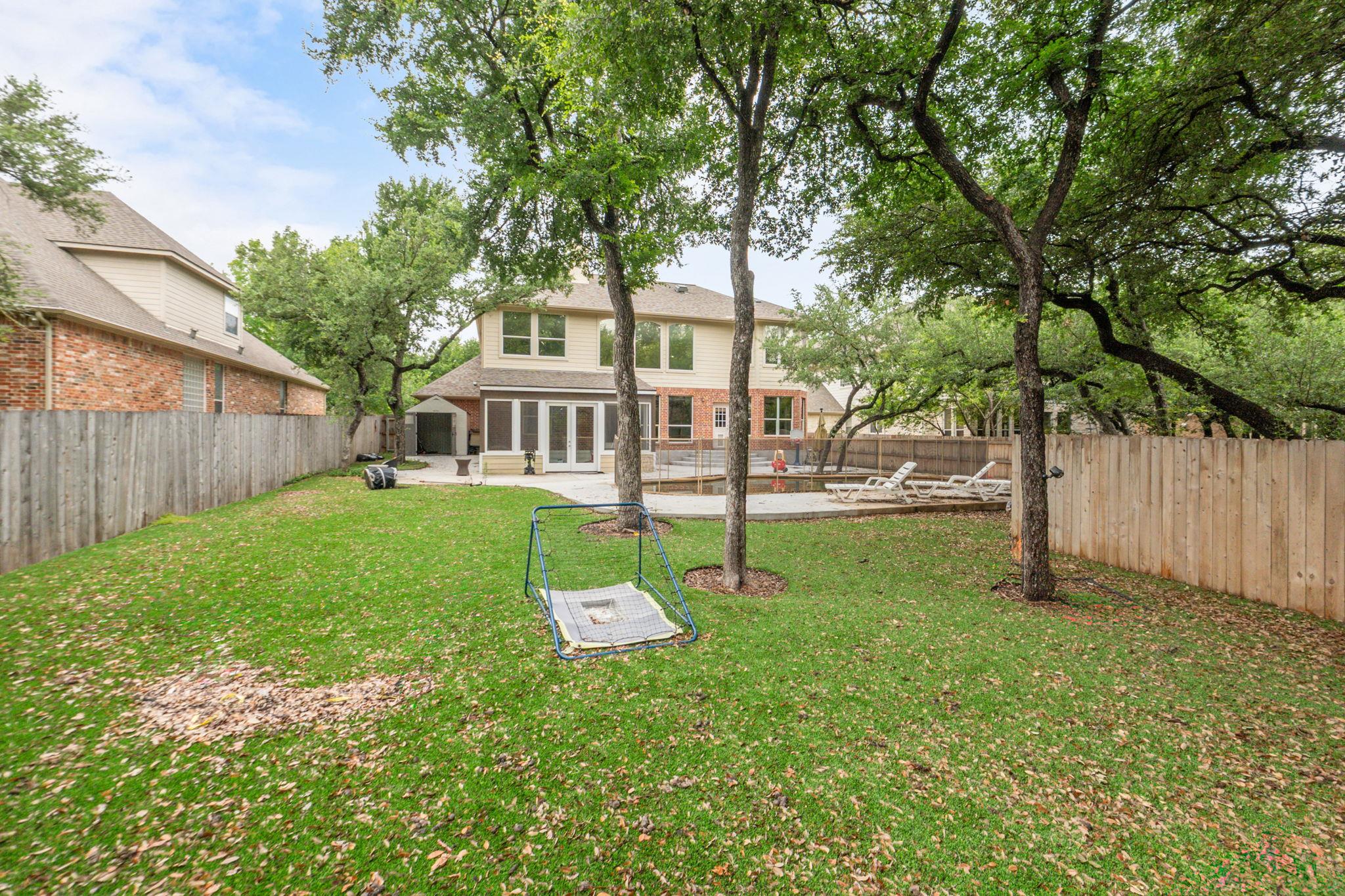 1239 Pine Forest Cir Property Photo 36
