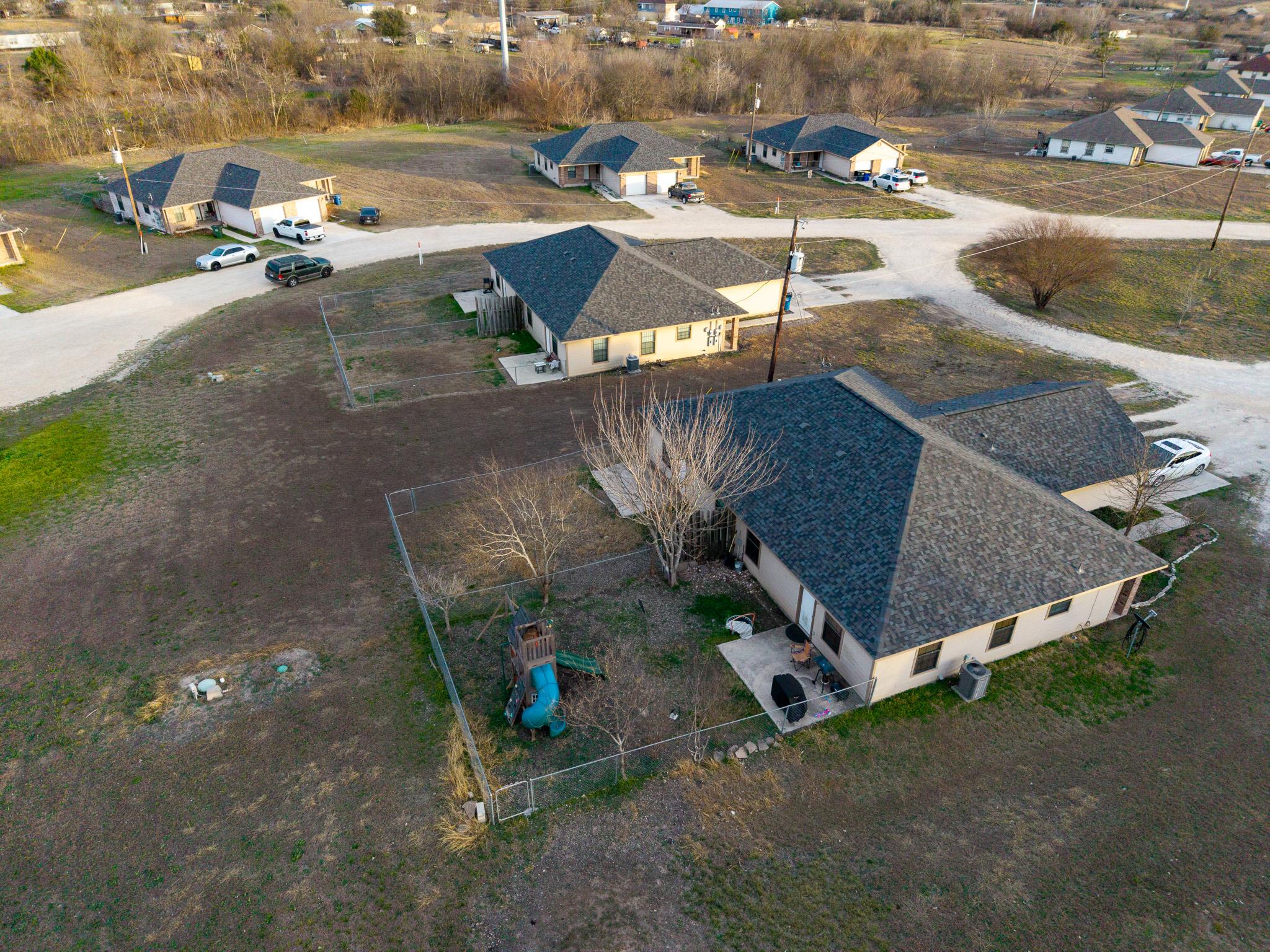 540-566 Crest Circle Dr Property Photo 10