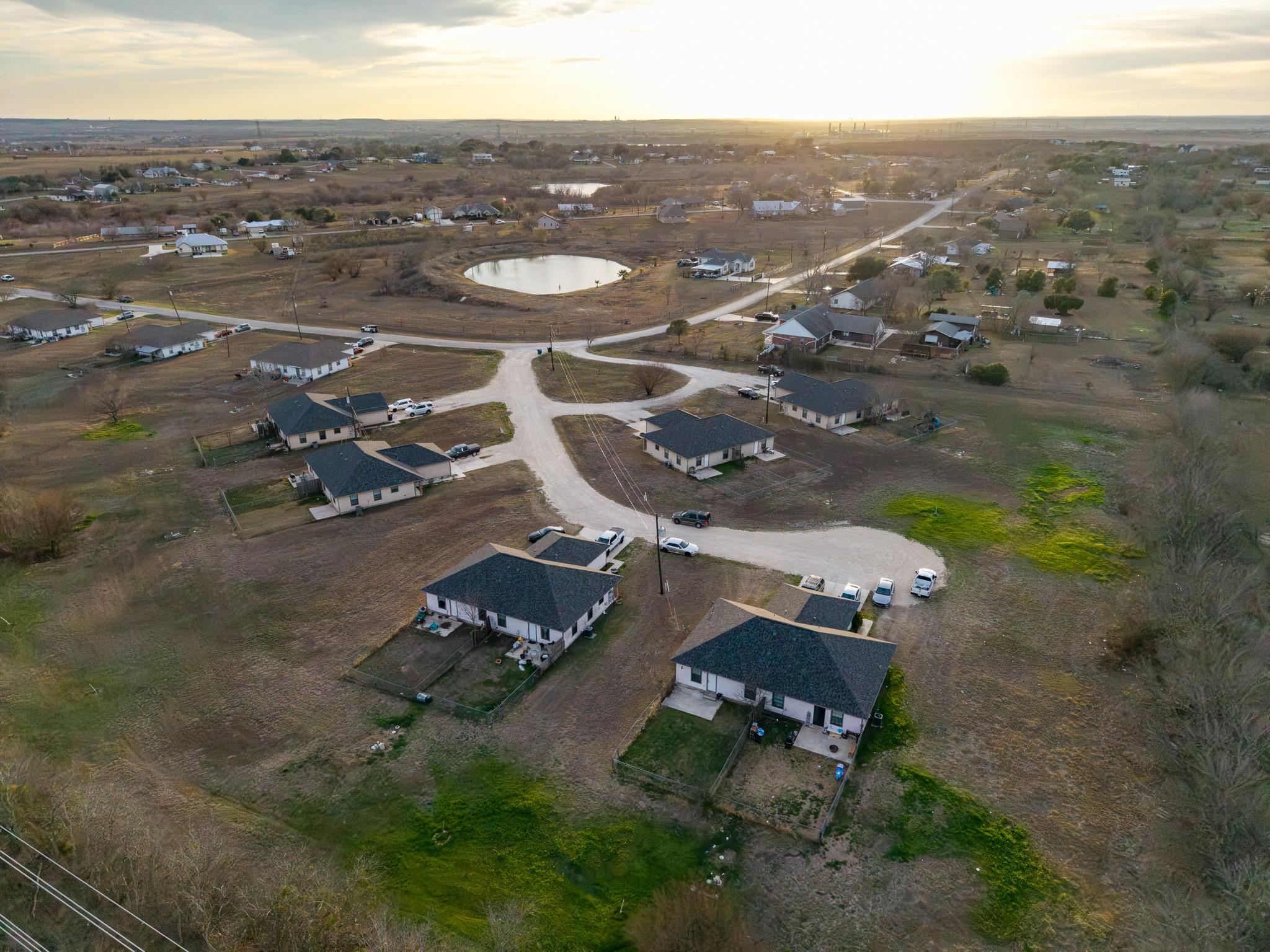 540-566 Crest Circle Dr Property Photo 11
